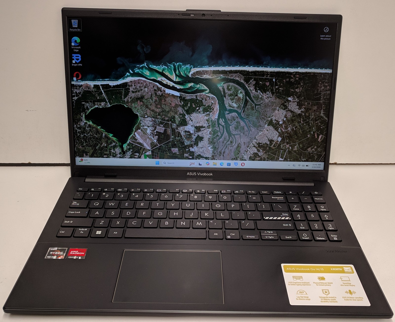 Asus Vivobook E1504F R5-7520U, 16GB RAM, 512GB SSD