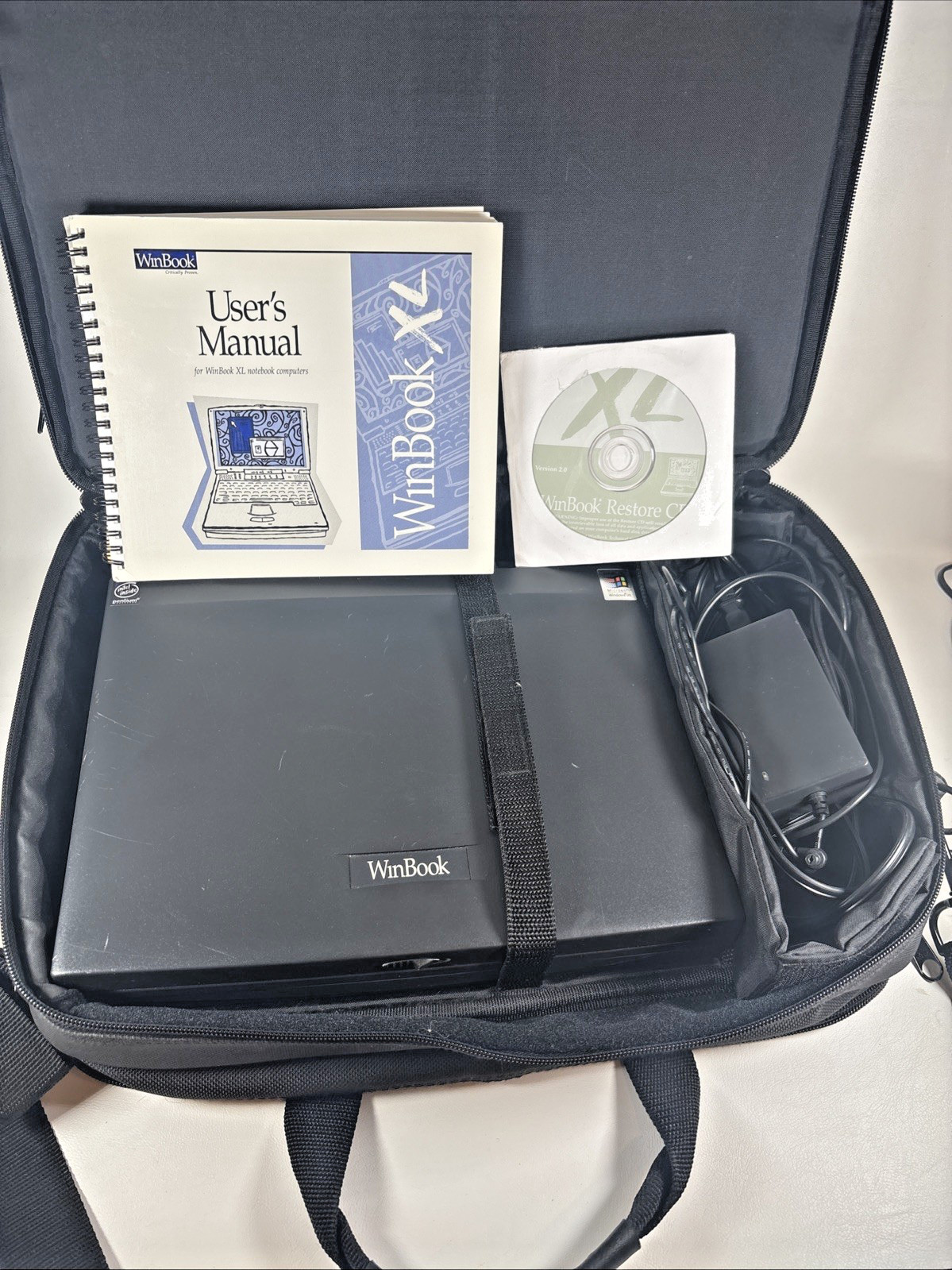 Vintage WinBook XL Laptop Pentium Windows XP Tested 18gb w/ AC Adapter & Manual