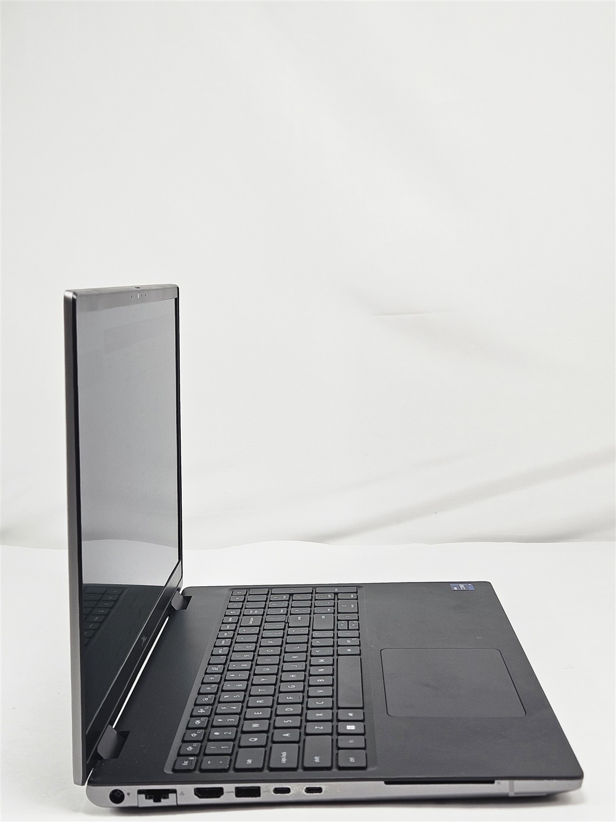 Dell Precision 7670 i9-12950HX 64GB RAM 2TB SSD NVIDIA RTX A2000 8GB