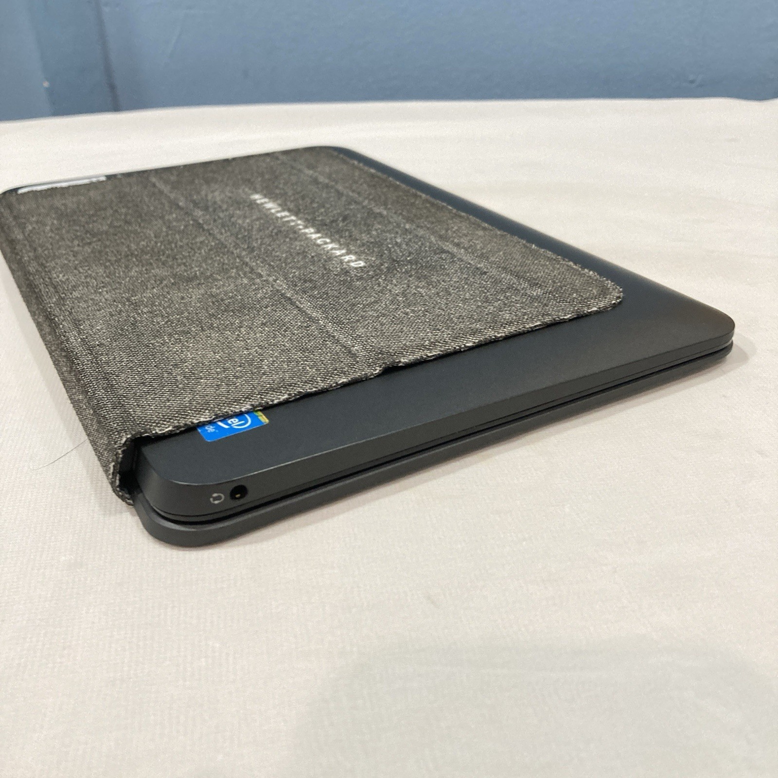 HP Pavilion X2 10.1” PC Tablet Laptop, Intel Atom, 32GB eMMC, 2GB RAM, Win 8.1