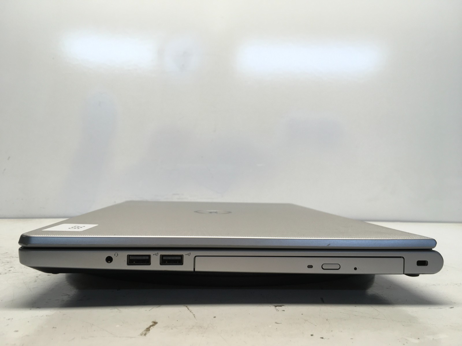 Dell Inspiron 5555 AMD E2-7110 1800MHz 4 GB NO HDD/Battery