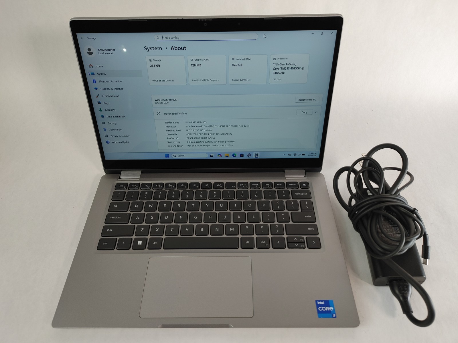 Dell Latitude 5320 Core i7-1185G7 3.00 GHz 16 GB DDR4 256 GB NVMe Windows 11 Pro