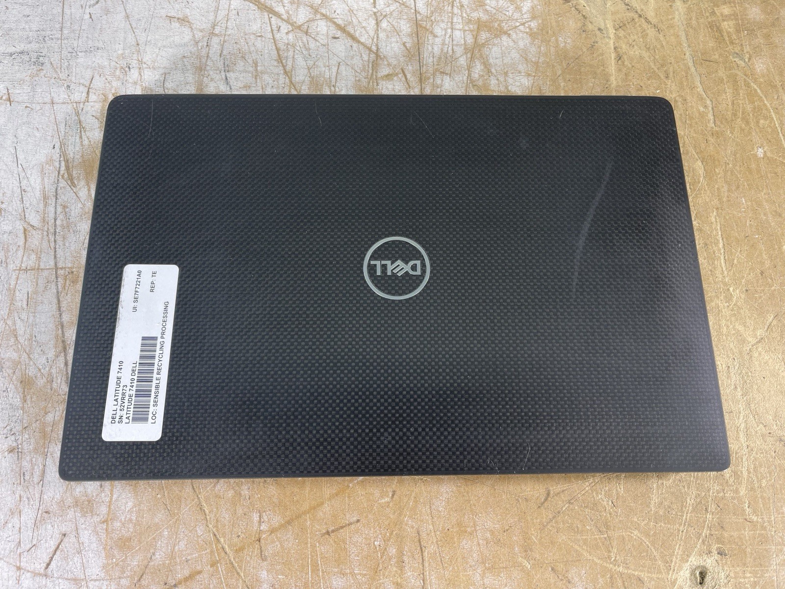 DELL LATITUDE 7410 i7-10610U @ 1.80GHz, 16GB RAM, NO HDD/OS – (FOR PARTS)