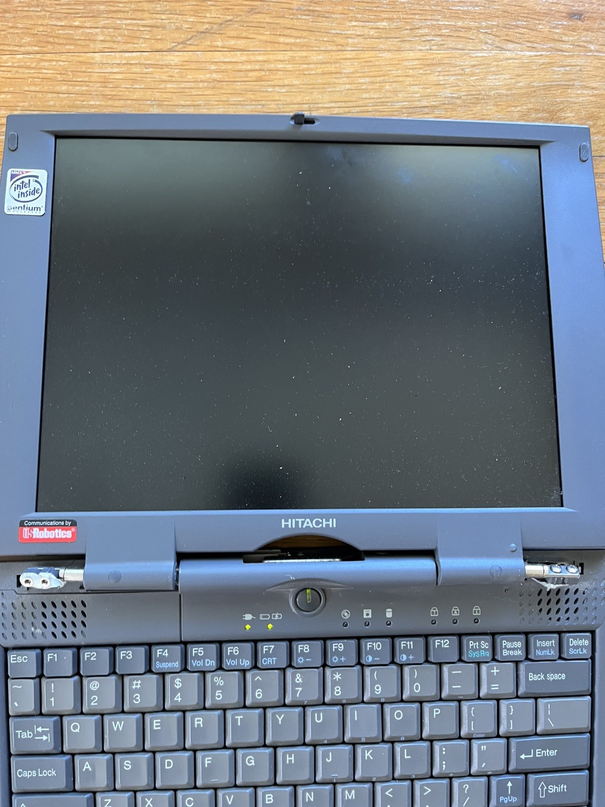 Vintage Hitachi VisionBook Laptop Plus 4000 series Model # 4360X