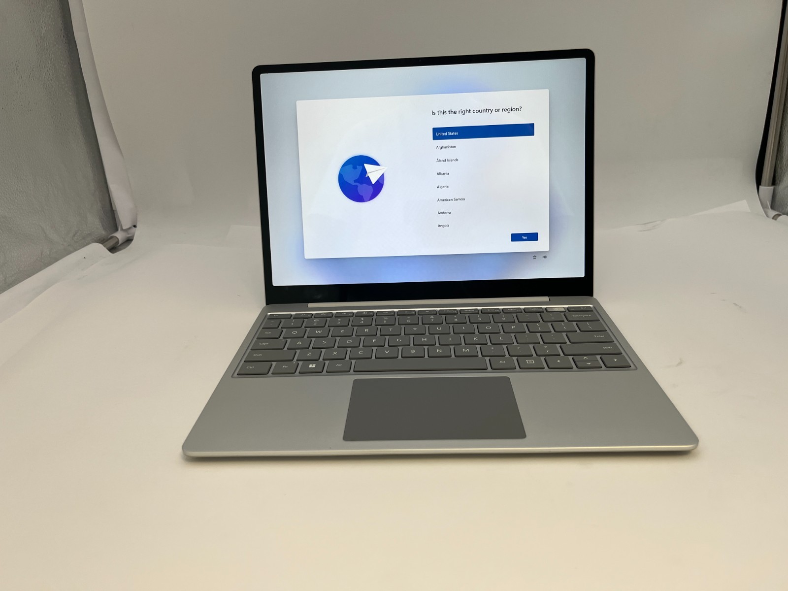 MICROSOFT SURFACE LAPTOPGO 2 (2013) i5-1135G7 8GB DDR5 RAM 128GB NVME WIN 11 PRO