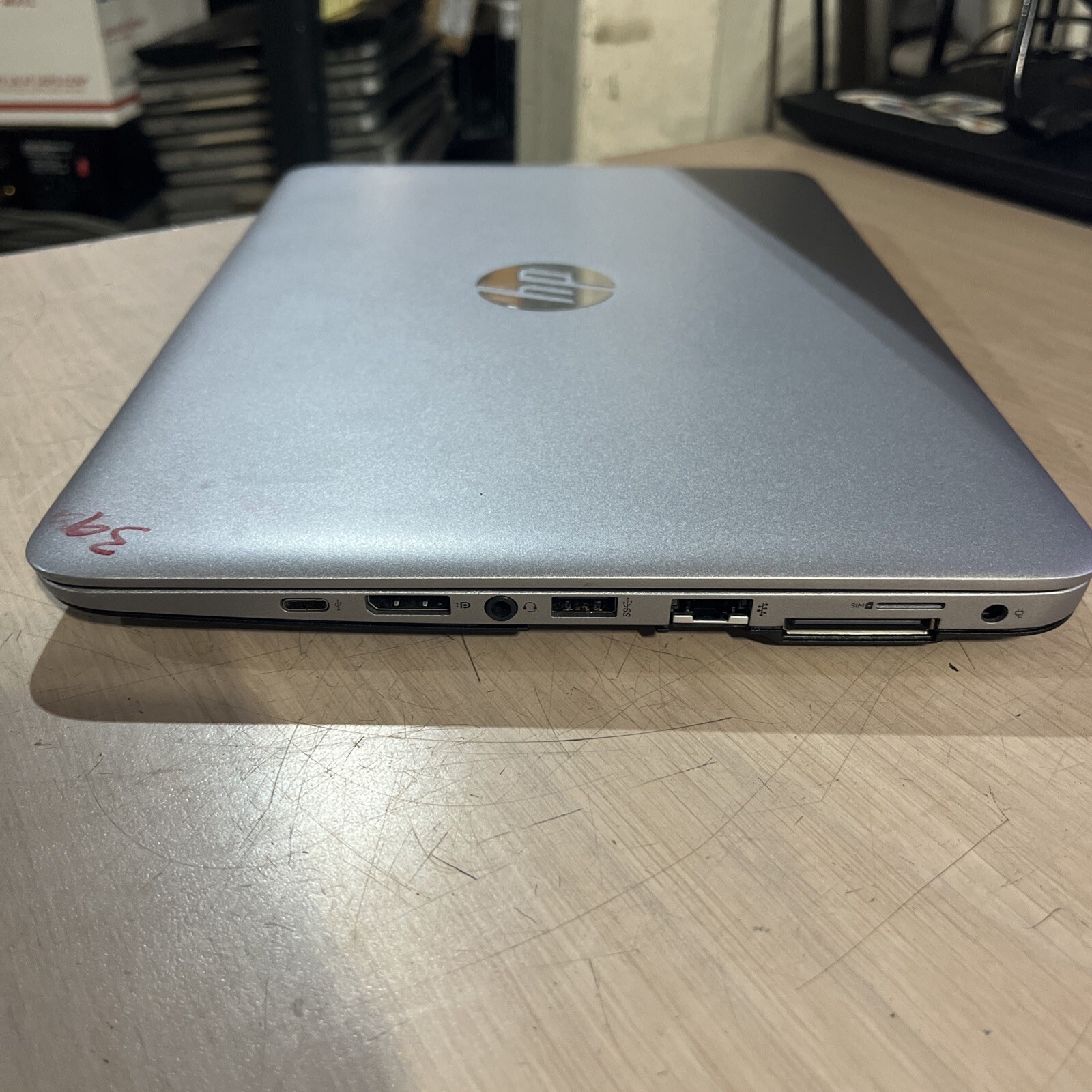 HP ELITEBOOK 820 G4 INTEL CORE I5-7300U 2.60GHZ 4GB RAM NO HD