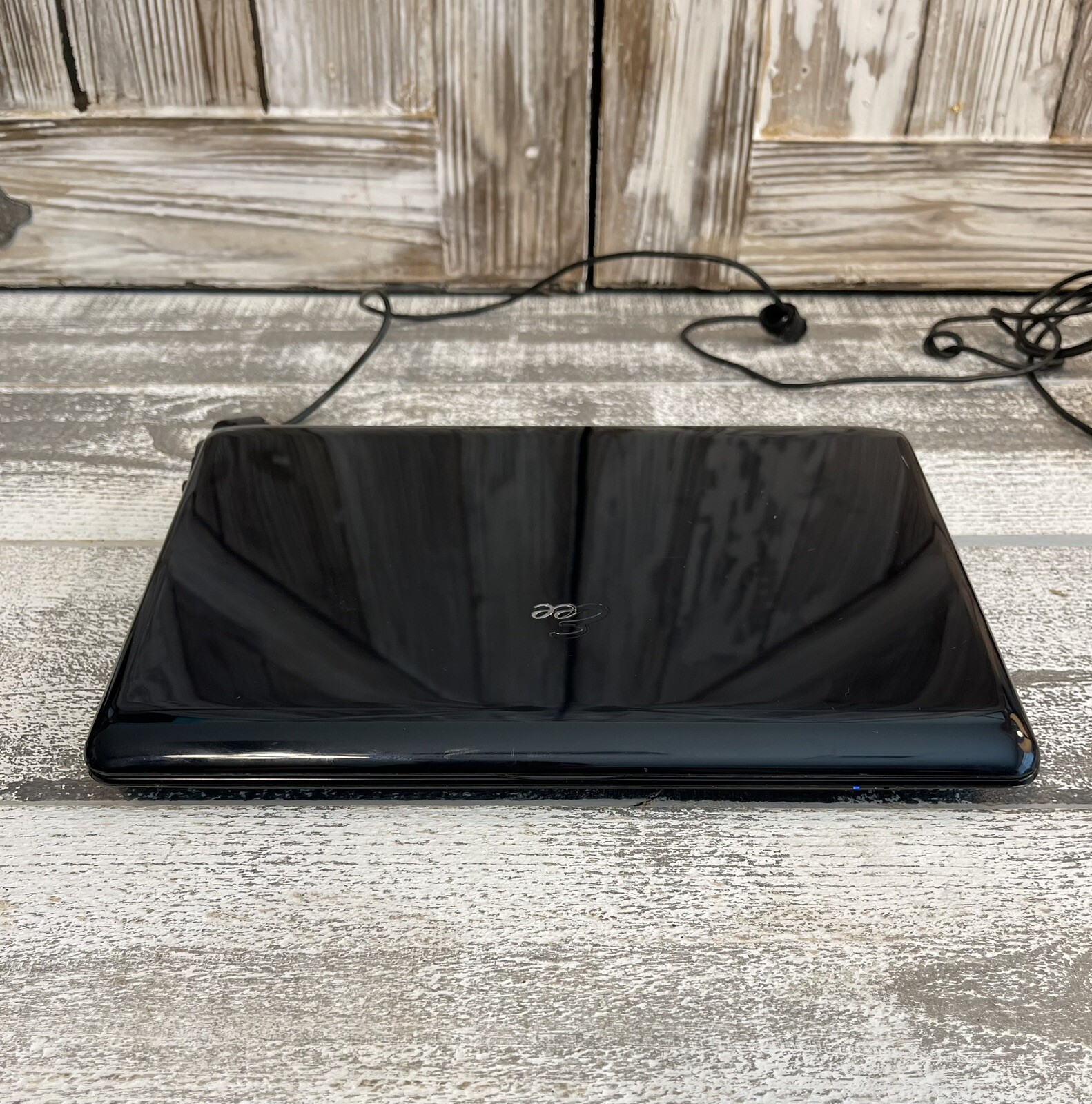 ASUS Eee PC MINI NOTEBOOK 1005HAB BLACK 1G DDR2, ATOM270, WI FI, CAMERA WINXP –