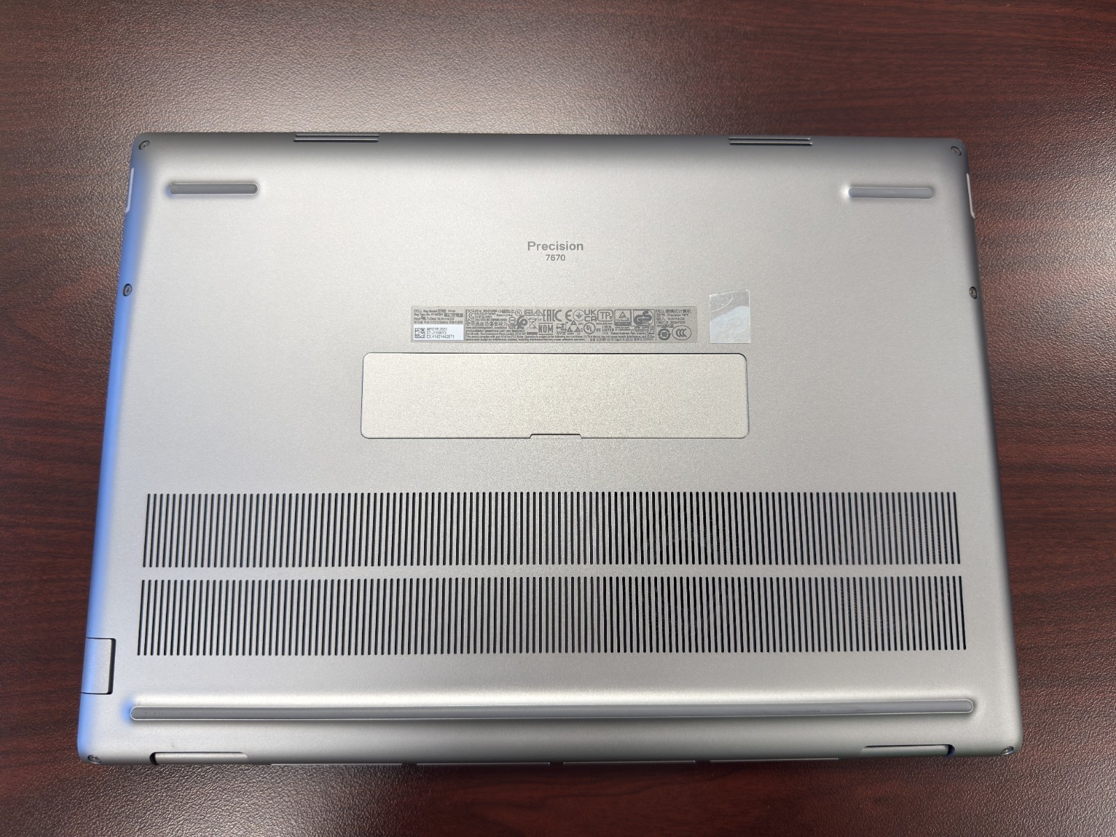 Dell Precision 7670 16″ Laptop