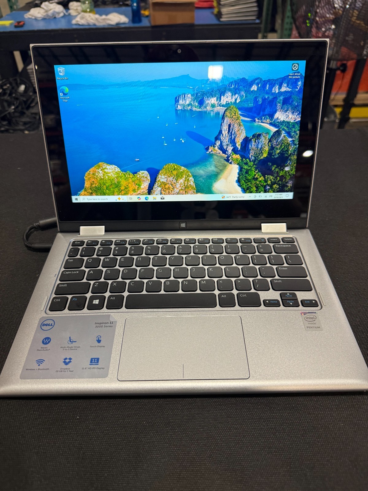 INSPIRON 11 3147