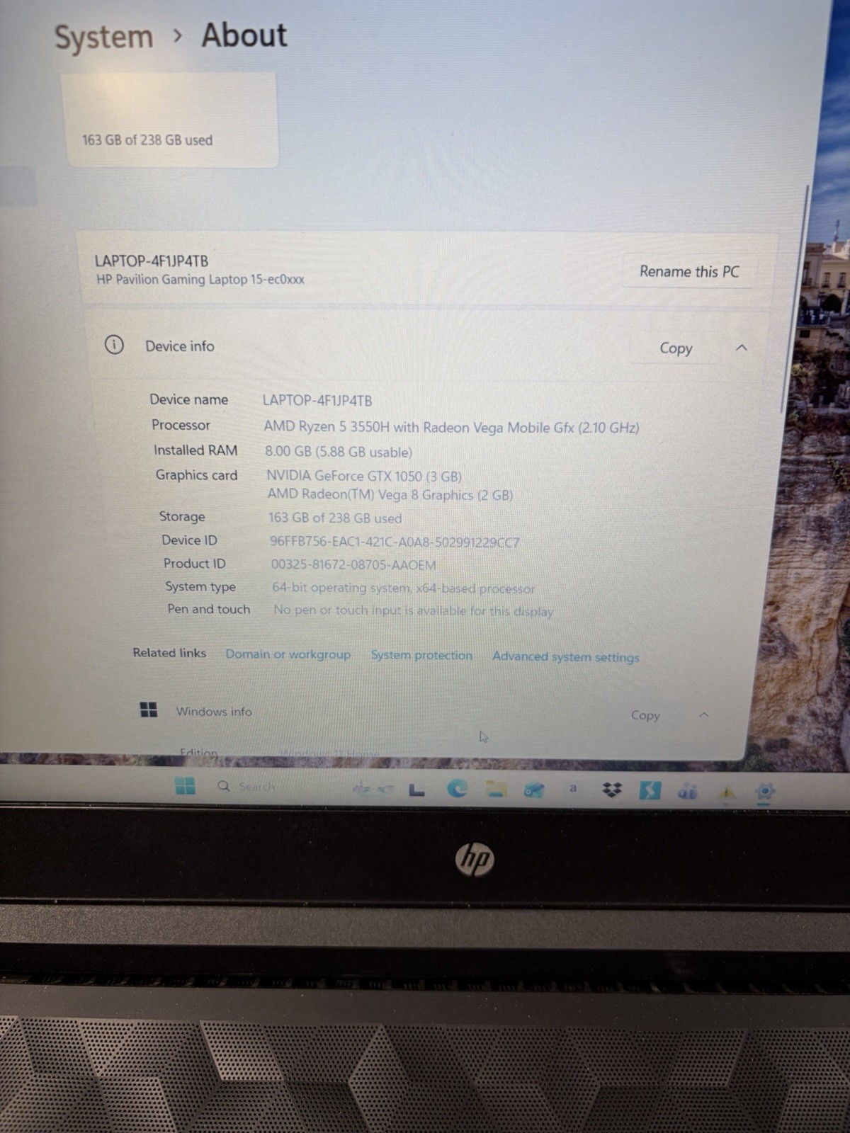 HP Pavilion Gaming 15-ec0013dx Laptop AMD Ryzen 5 3550H 8GB 256GB SSD GTX 1050
