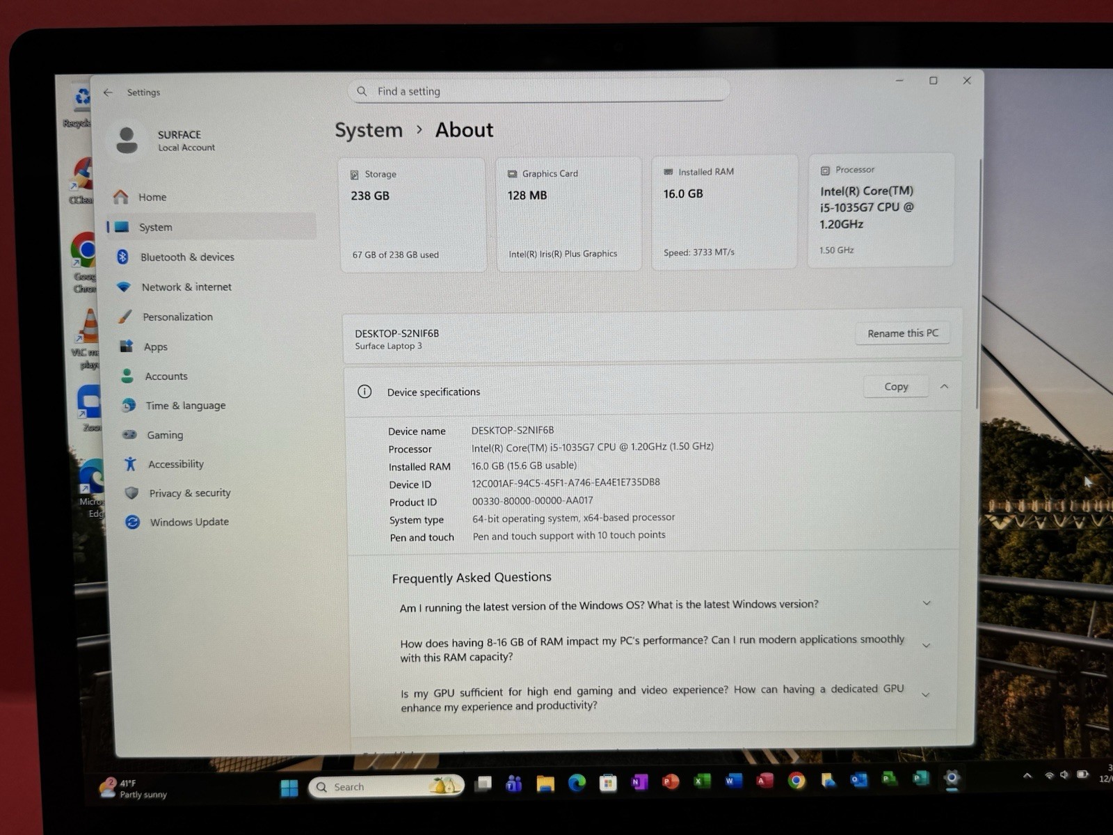 Microsoft Surface Book 3 1867-1868 13.5” 10th i5 1035G7 1.2GHz 16GB RAM 256GB