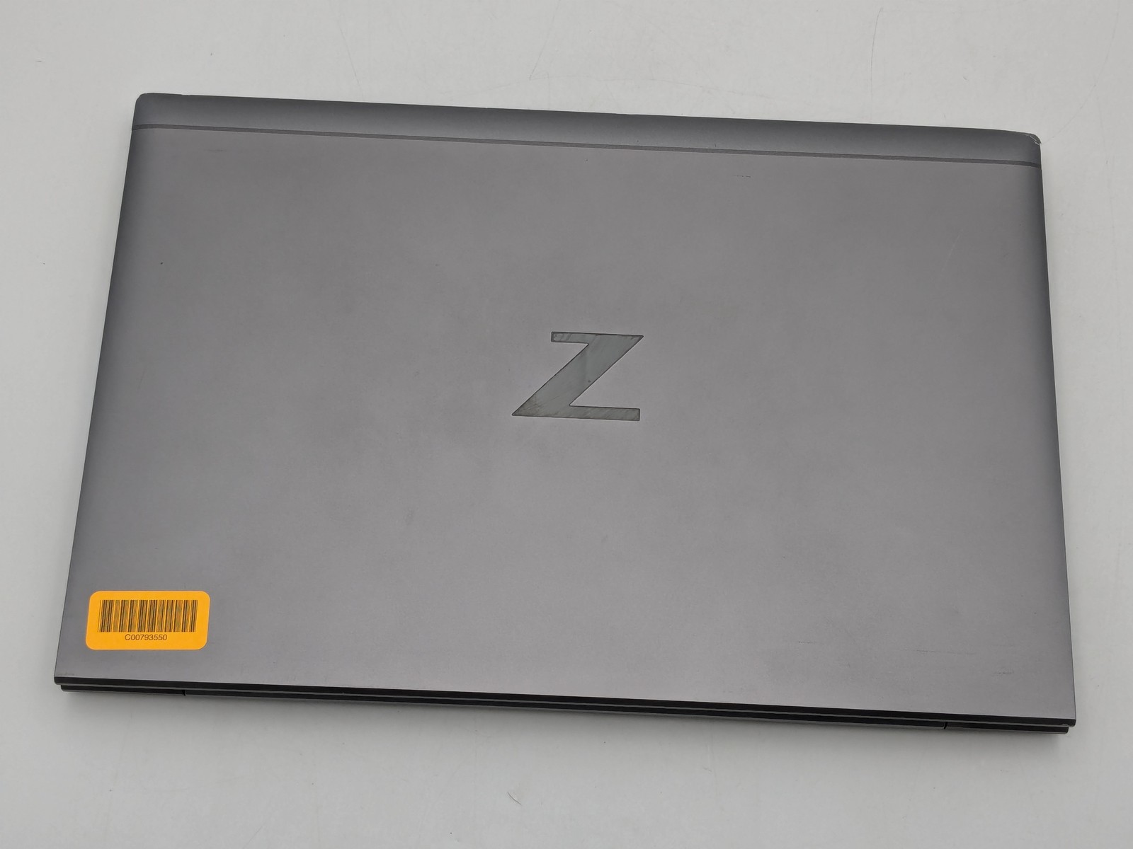 HP ZBook Firefly G8 14″ i5-1145G7 16GB DDR4 256GB SSD Windows 11 Home