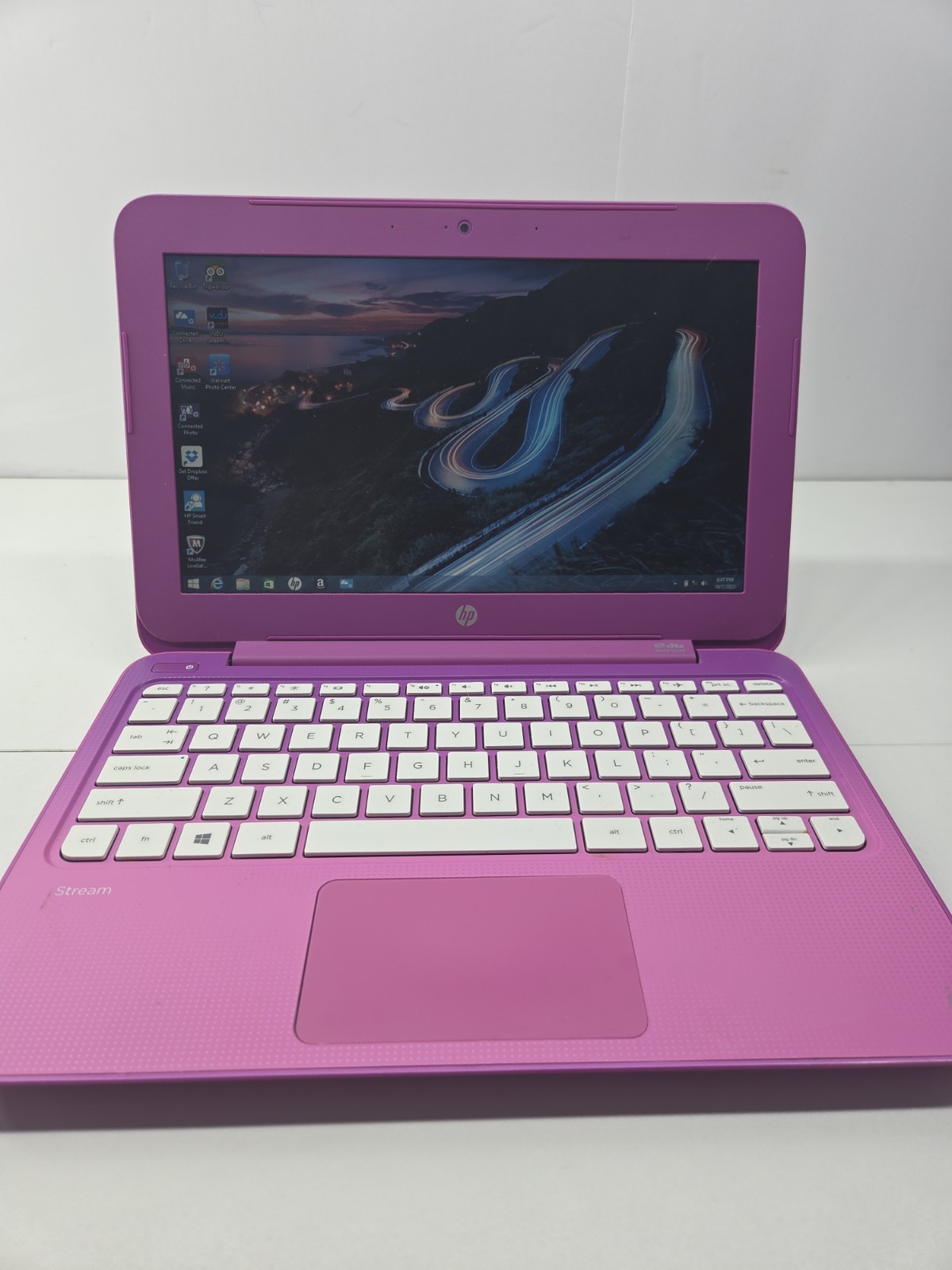 HP Stream 11.6″ Notebook PC 11 Celeron N2840 2.16GHz 2GB 64-bit W8.1 Pink