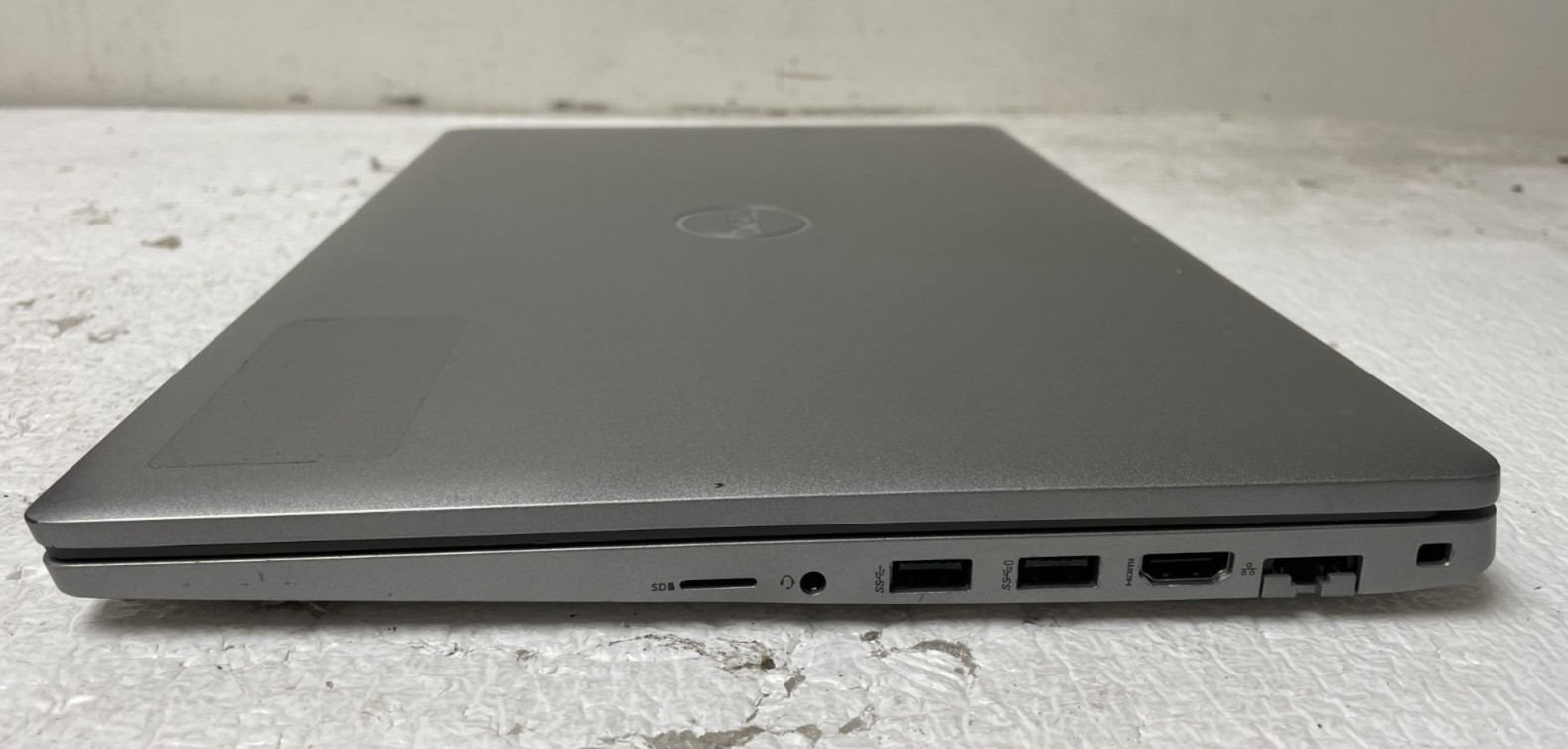 Dell Latitude 5520 15.6″ Intel i5-1145G7 8GB RAM No SSD Broken Screen Parts READ