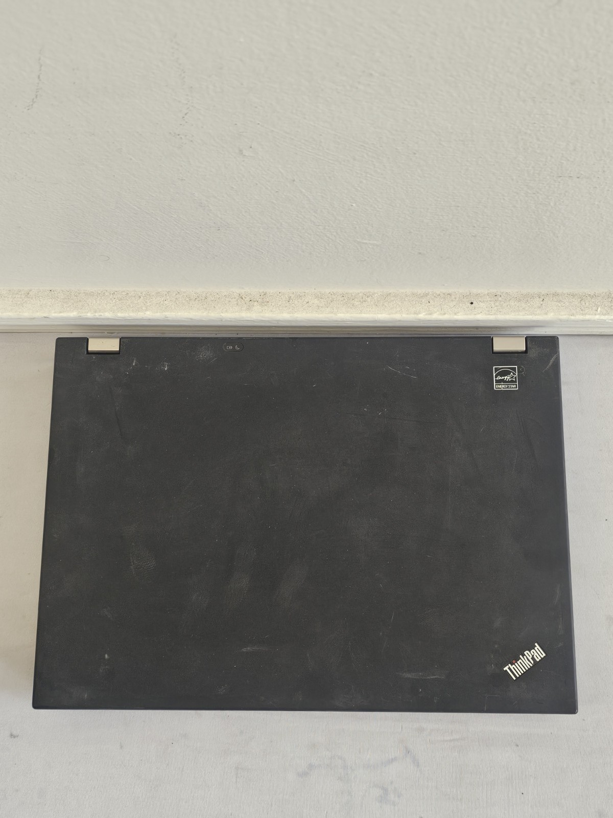 Lenovo ThinkPad T410 Laptop – i5-M520 – 4GB RAM – NO HDD/OS – Parts/Repair READ