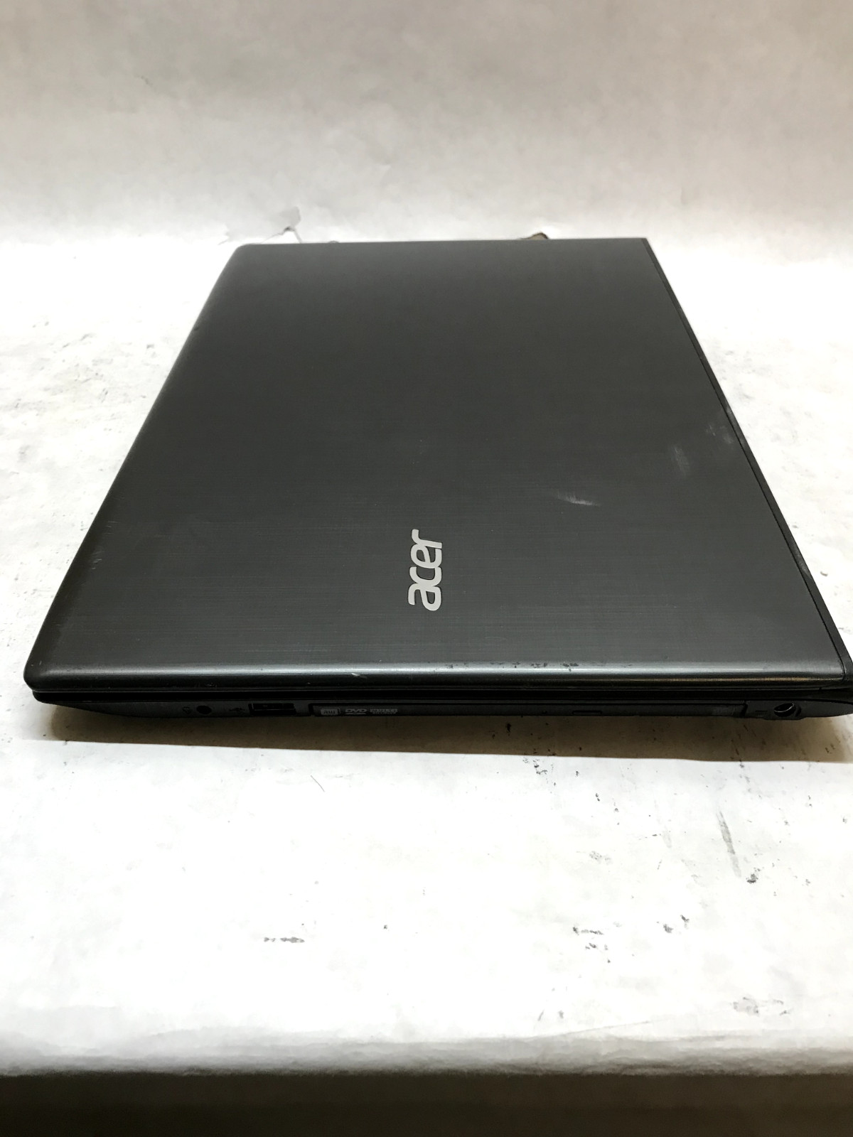 Acer e5-523-91kp 15.6″ Laptop AMD Radeon A9-9410 2.9GHz 8GB RAM NO HDD NO OS -DW