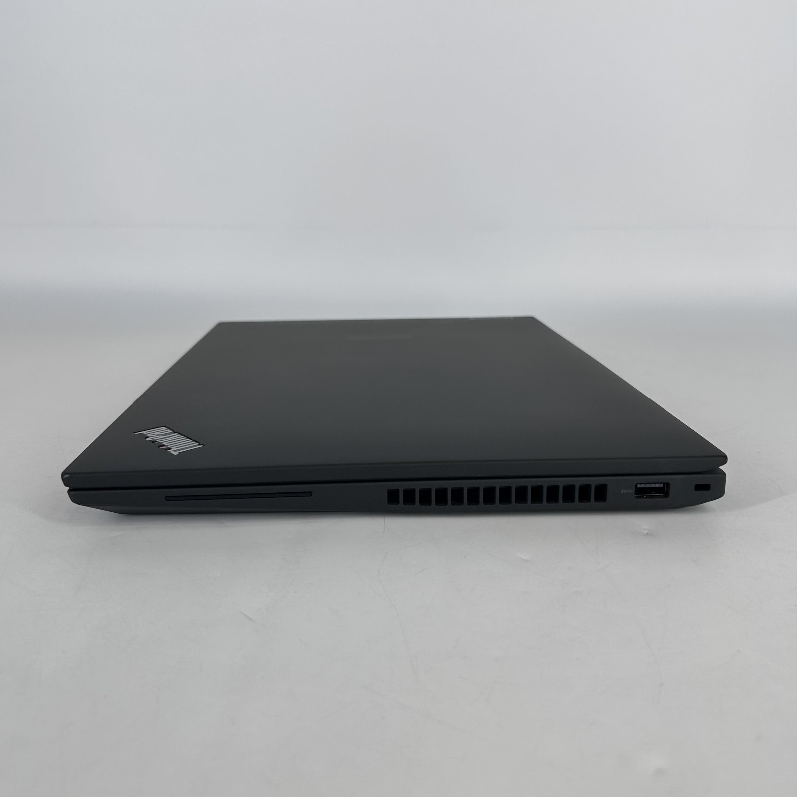 Lenovo ThinkPad T16 Gen 1 Gray FHD+ TOUCH 2.2GHz i7-1270P 32GB 1TB SSD Very Good
