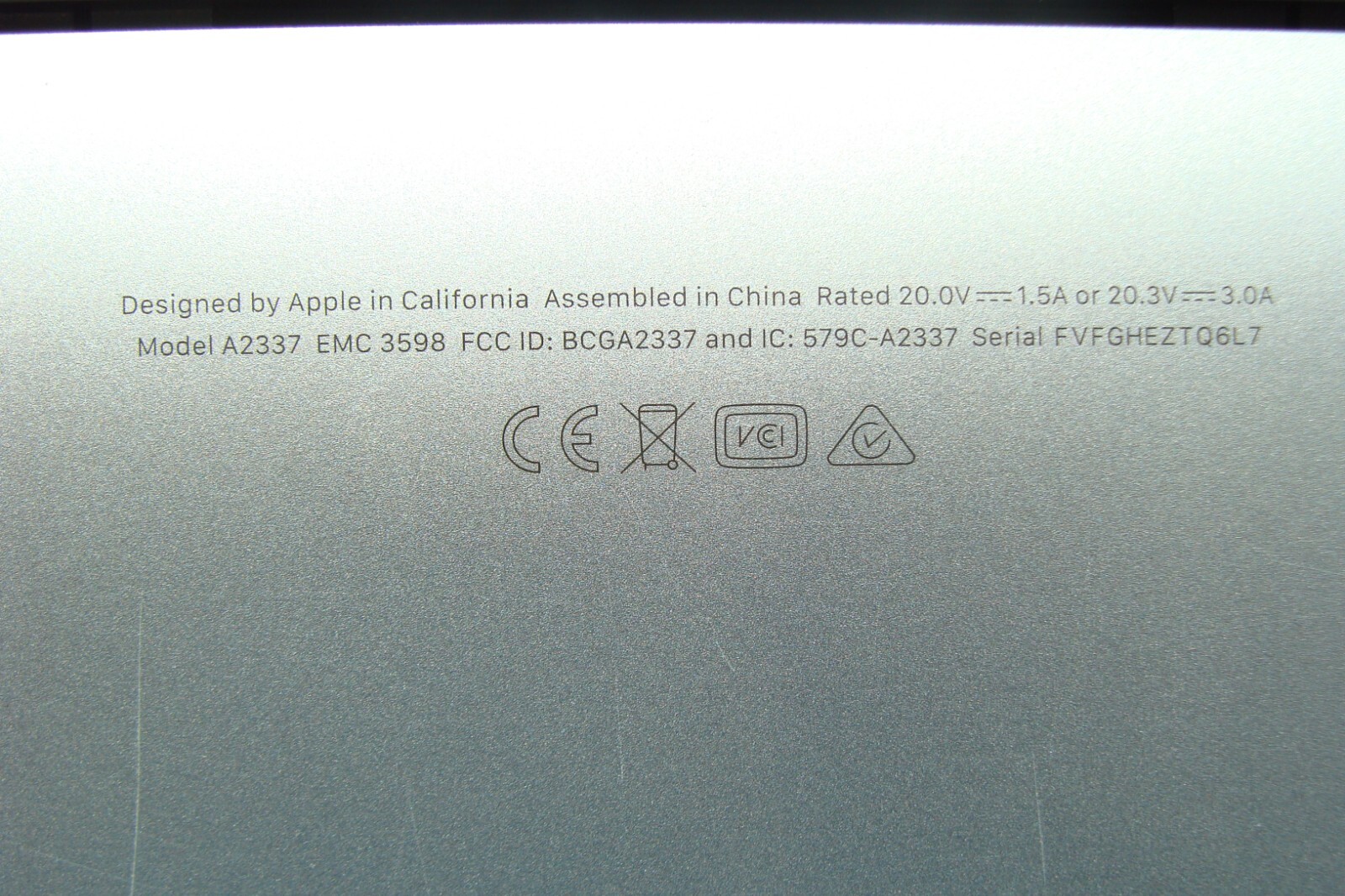 Apple MacBook Air A2337 13.3″ M1 (2020) 8CPU/7GPU 8GB 256GB MGN63LL/A OS Ventura