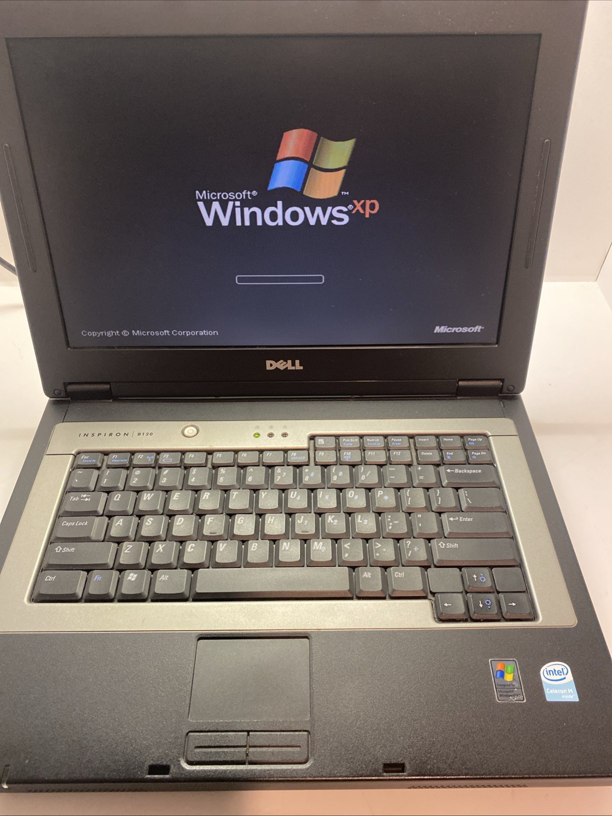Dell Inspiron B120 XP Home OS 1.5 GHz 40 Gb Hdd 2gb Ram Cd/dvd Charger/battery