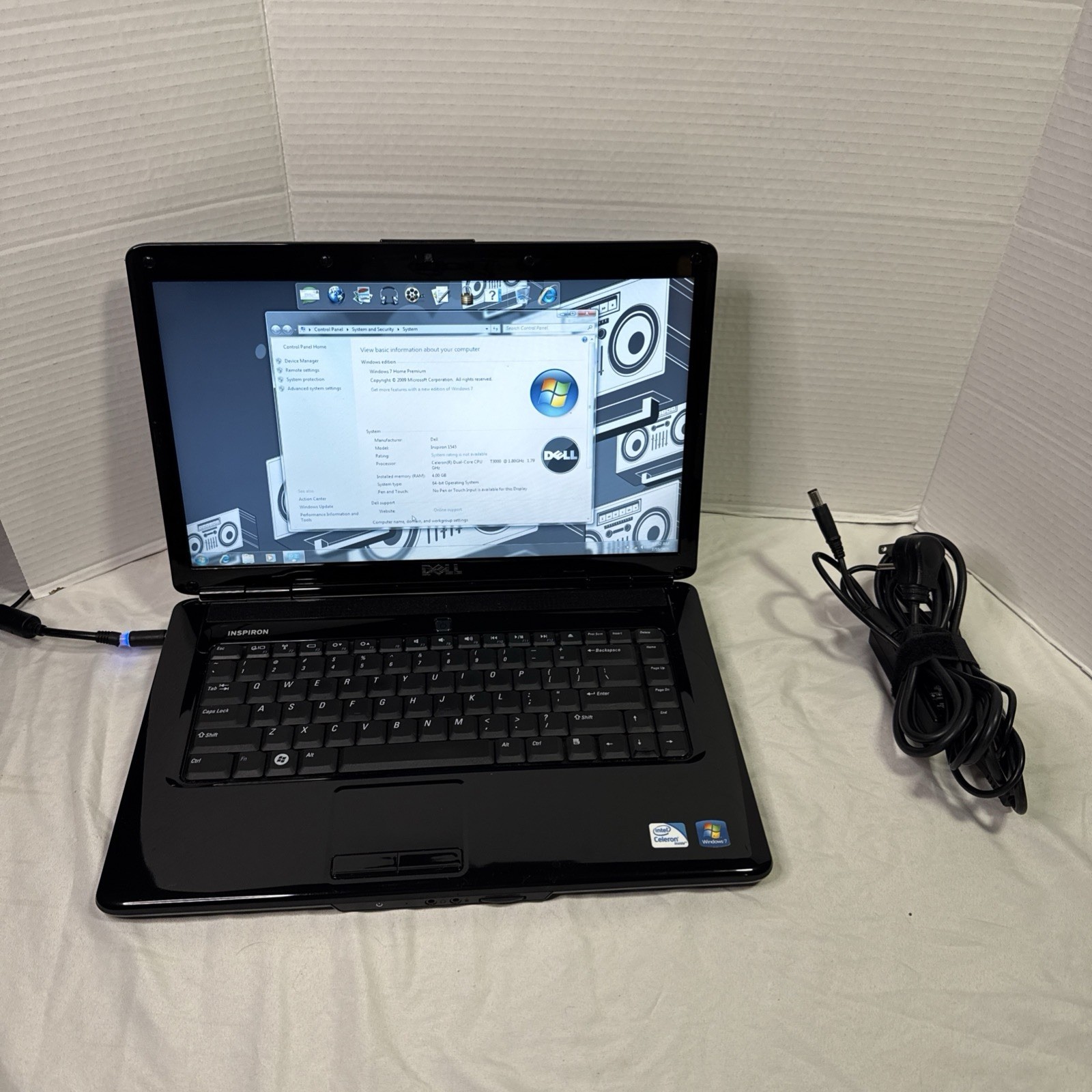 Dell Inspiron 1545 Windows 7 Laptop 500GB HD 4GB RAM Intel Dual Core DVD/CD