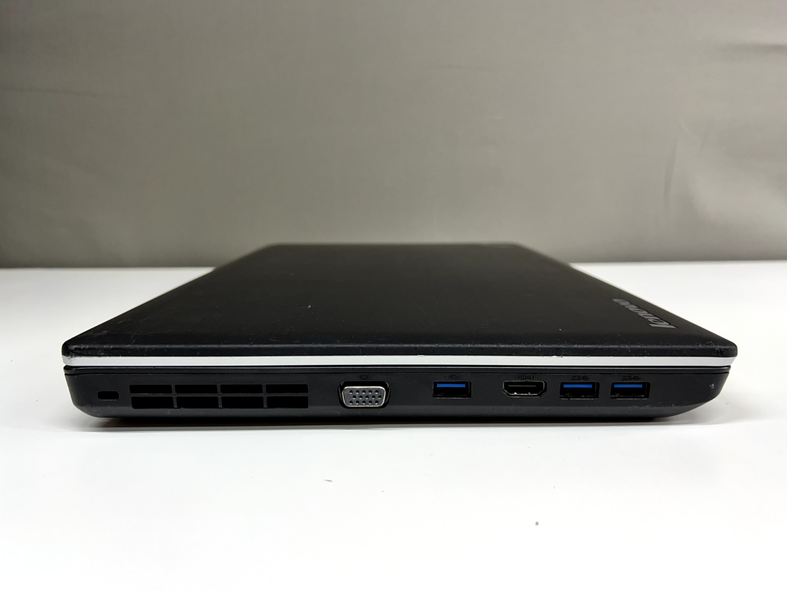 Laptop Lenovo 20B20011US – AMD A6 – 4GB RAM – 250GB HDD – Windows 8