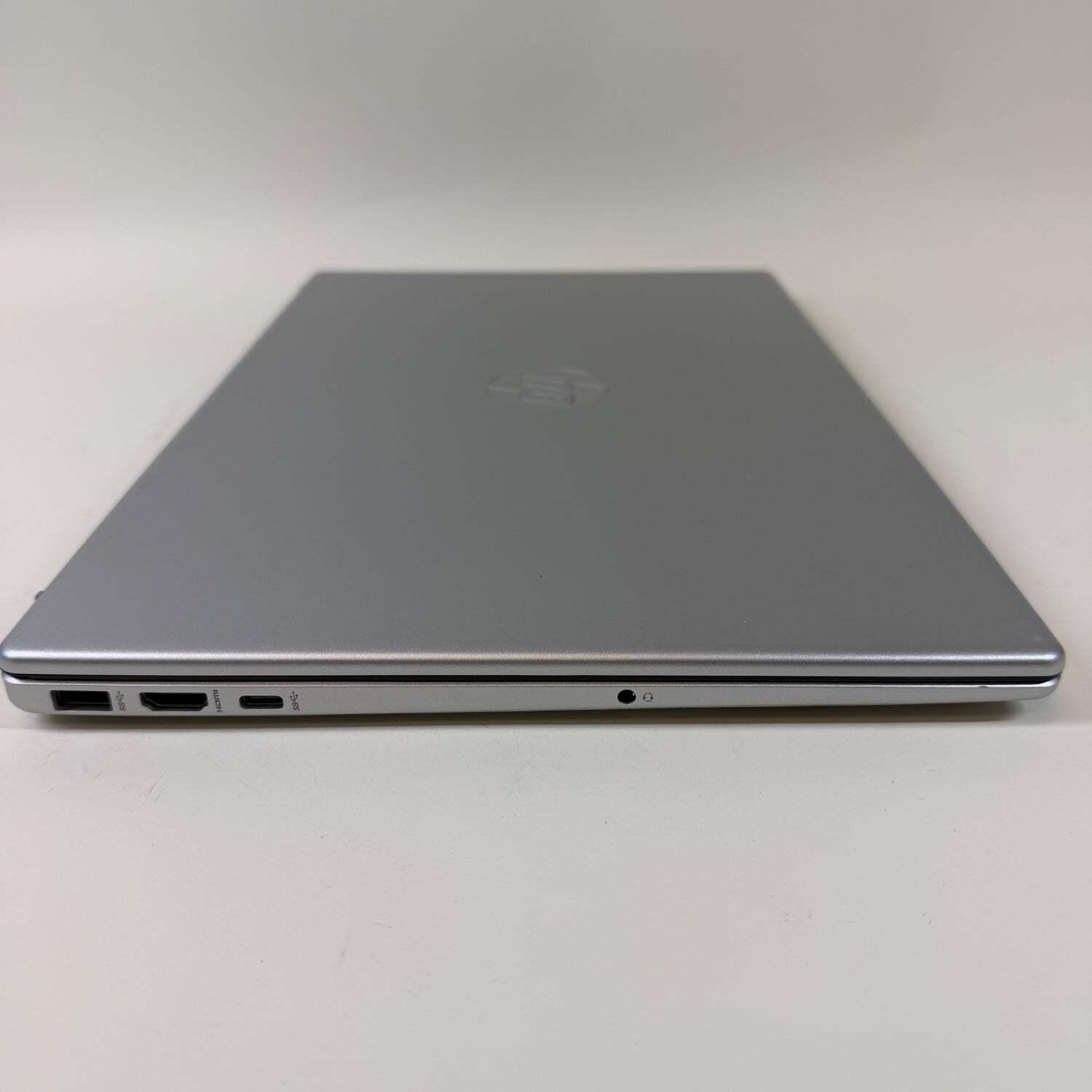 HP 15 fd0127dx 15-FD0127DX 15.6″ i7-1355U 5.0GHz 16GB RAM 500GB SSD