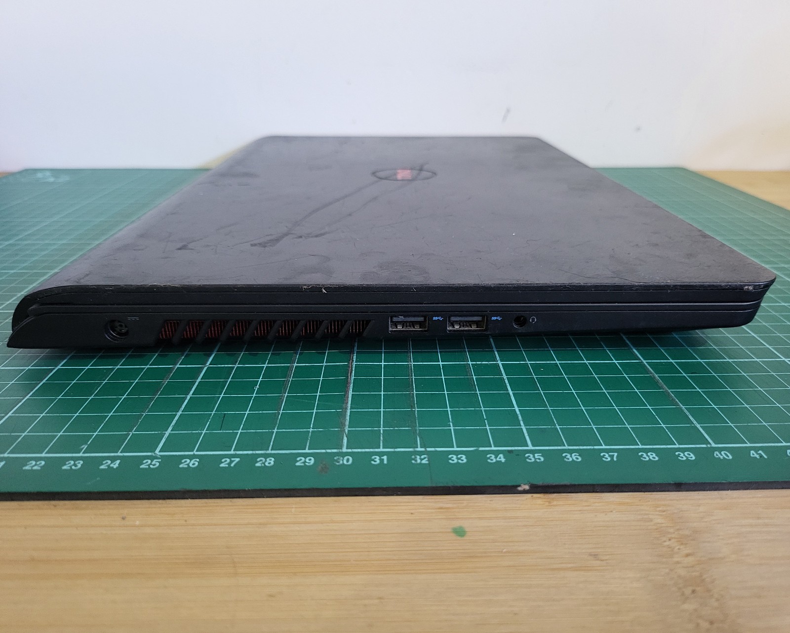 Dell Inspiron 15-7557 15.6″ Gaming Laptop i7-4720HQ 8GB GTX 960M WORKING