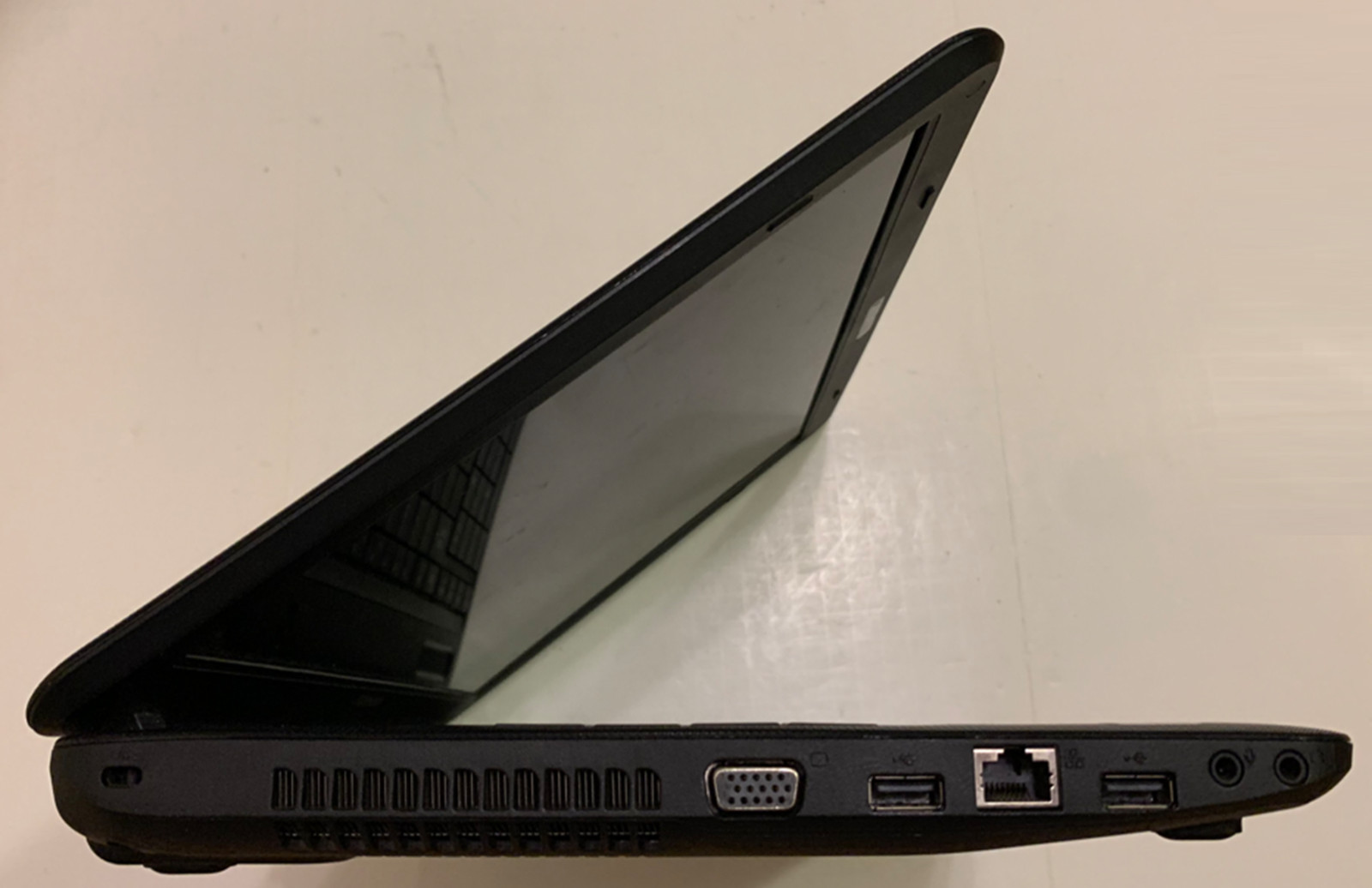 Toshiba Satellite C655 15.6″ WIN 11 ACTIVATED i5-2520M 2.5/3.2 GHZ 8GB 500GB HD