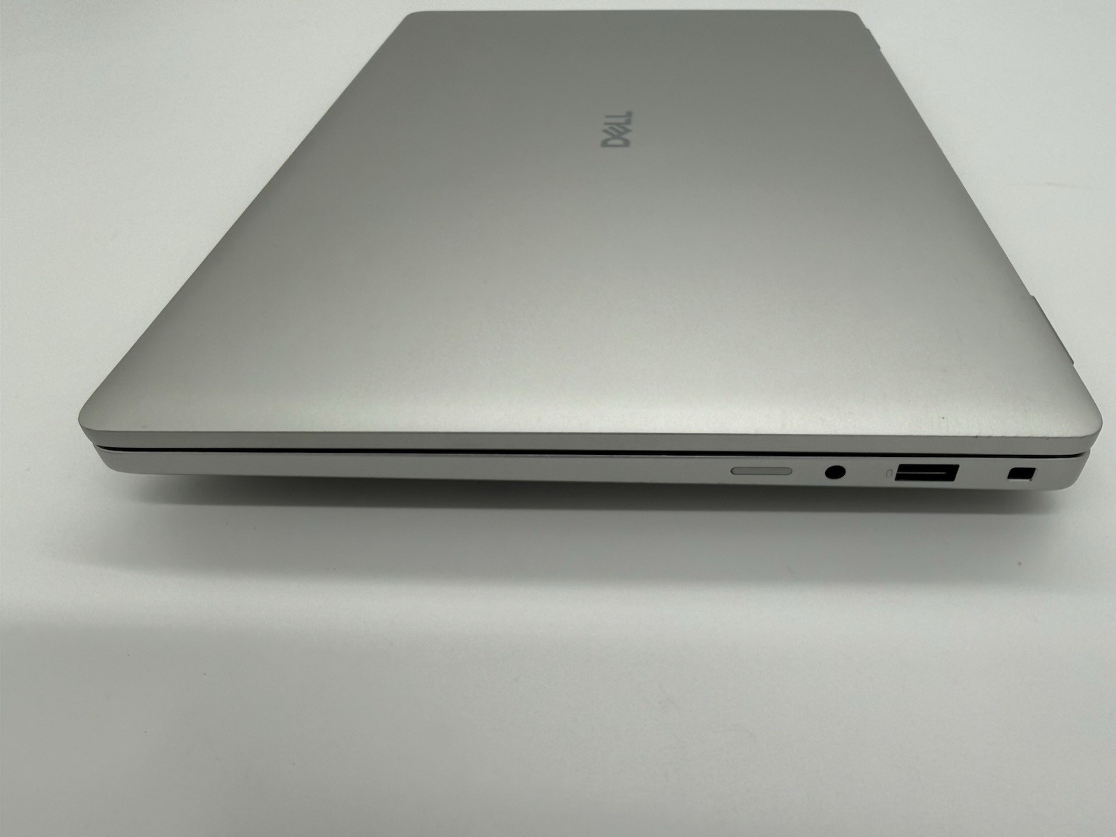 Dell Pro 14 Plus PB14250 14″ Core Ultra 5 235U 16GB RAM 256GB SSD