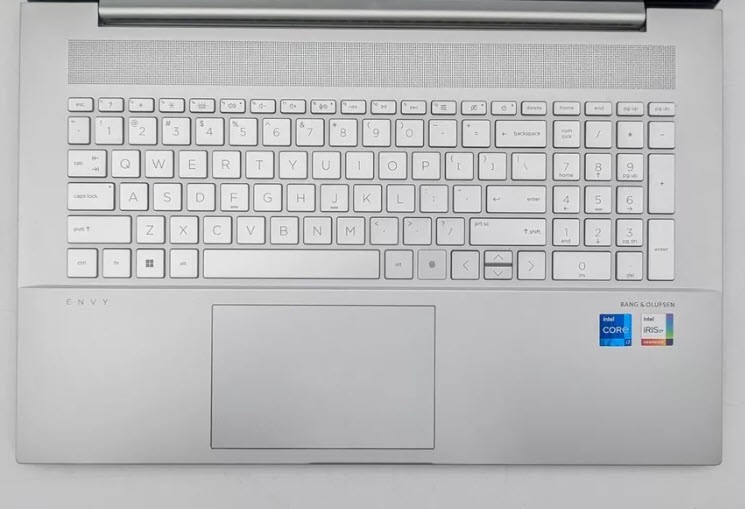 HP Envy 17t-ch* 17″ 4K UHD|i7-1165G7|32GB RAM | 1TB M.2 SSD | W11 Pro5-in-1 HUB