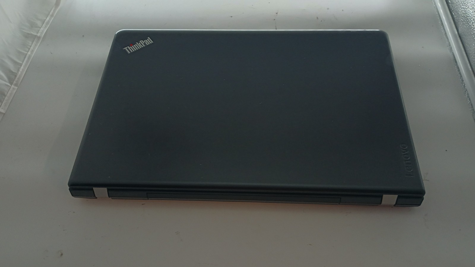 7302 ThinkPad E570 w/charger.i3-7100.Optical.8GB.500GB HDD.15.6″ .W11 Pro.Nice!!