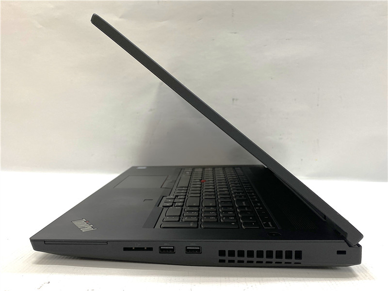 Lenovo ThinkPad P17 Gen 1 Laptop Xeon W10855M 2.8GHz 32GB 1TB Win10 COA Grade C