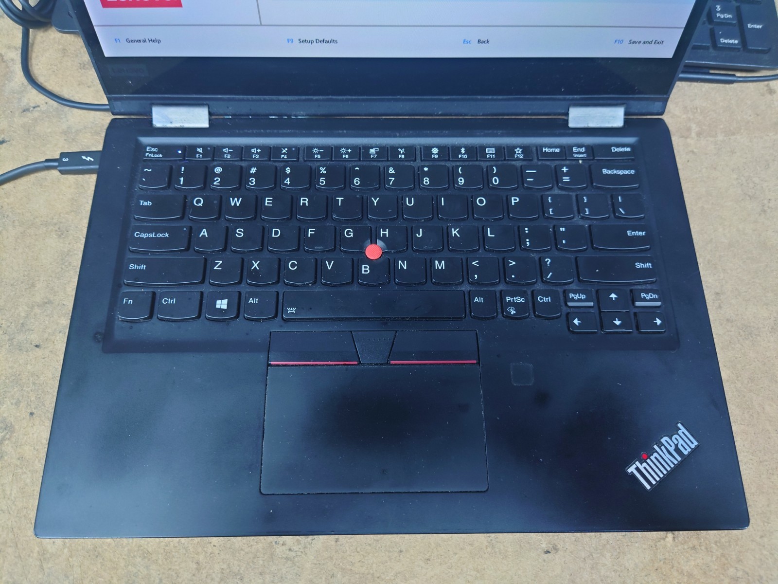 Lenovo ThinkPad X390 Yoga 13.3″ FHD Touch i7-8665U 16GB RAM 256GB SSD No OS