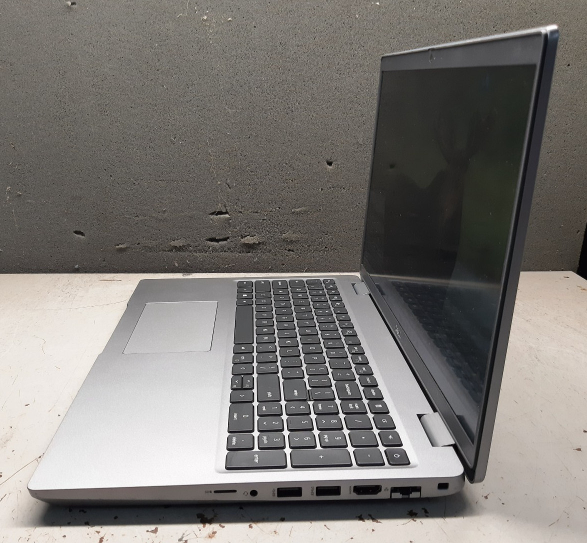 Dell Precision 3561 15.6″ i5-11500H 8GB RAM 256GB SSD Windows 11 NVIDIA T600