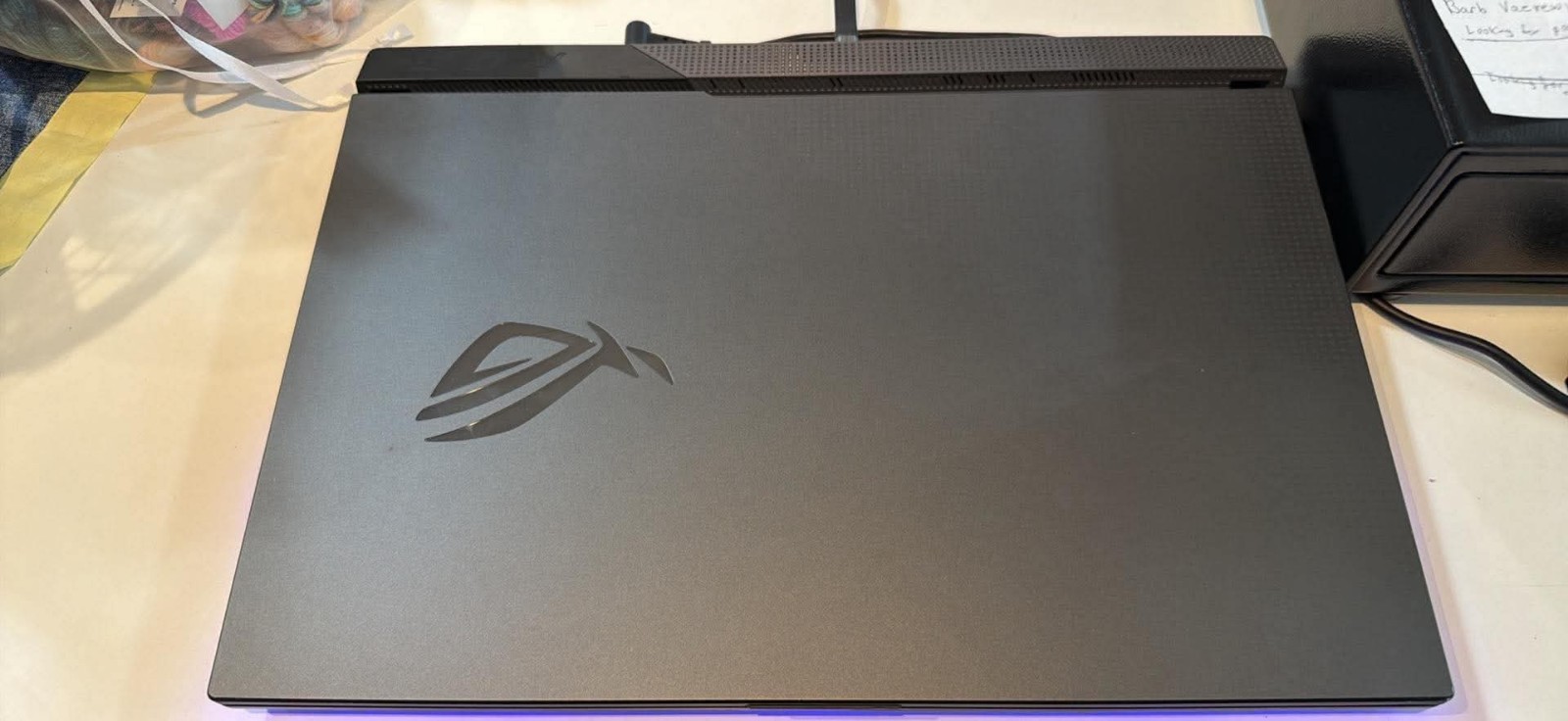 ASUS ROG Strix G713IM 17″ Ryzen 7 4800H 2.9GHz 32GB RAM 1TB SSD AMD WIN11