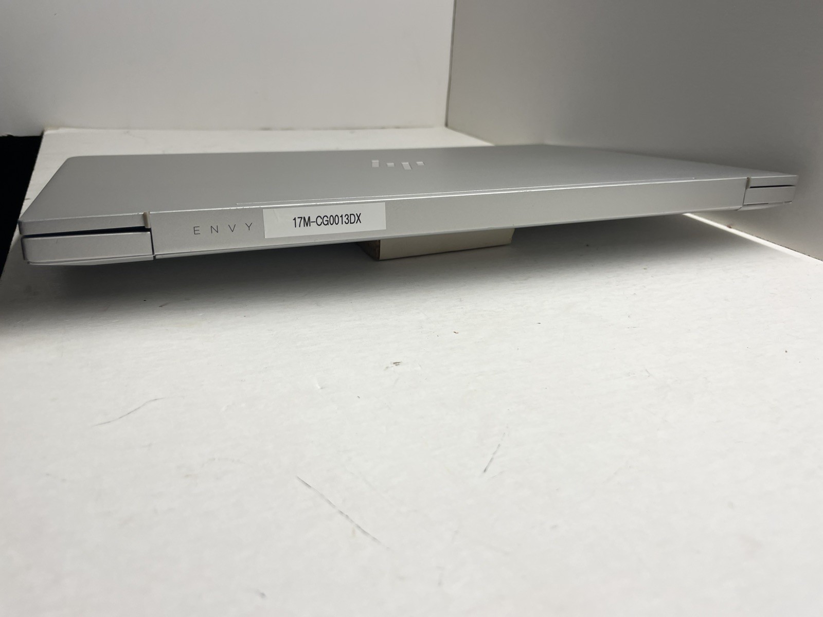 HP Envy 17m-cg0013dx Laptop 17.3″ i7-1065G7 16GB 1TB NVMe Intel Iris Xe Graphics