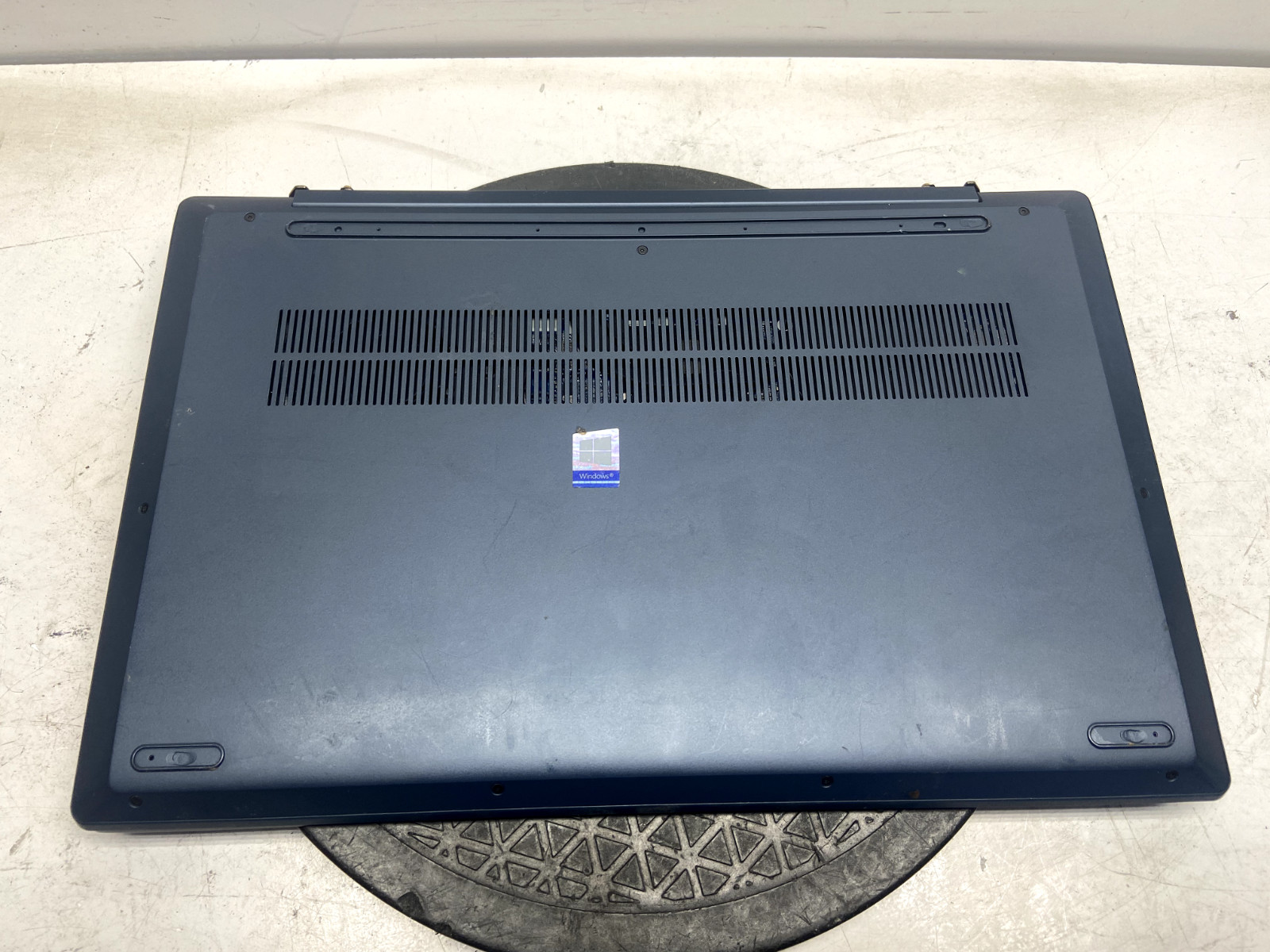 Lenovo IdeaPad 5 15iiL05 Intel Core i7-1065G7 1.3GHz 12GB 512GB SSD WIN 11 READ