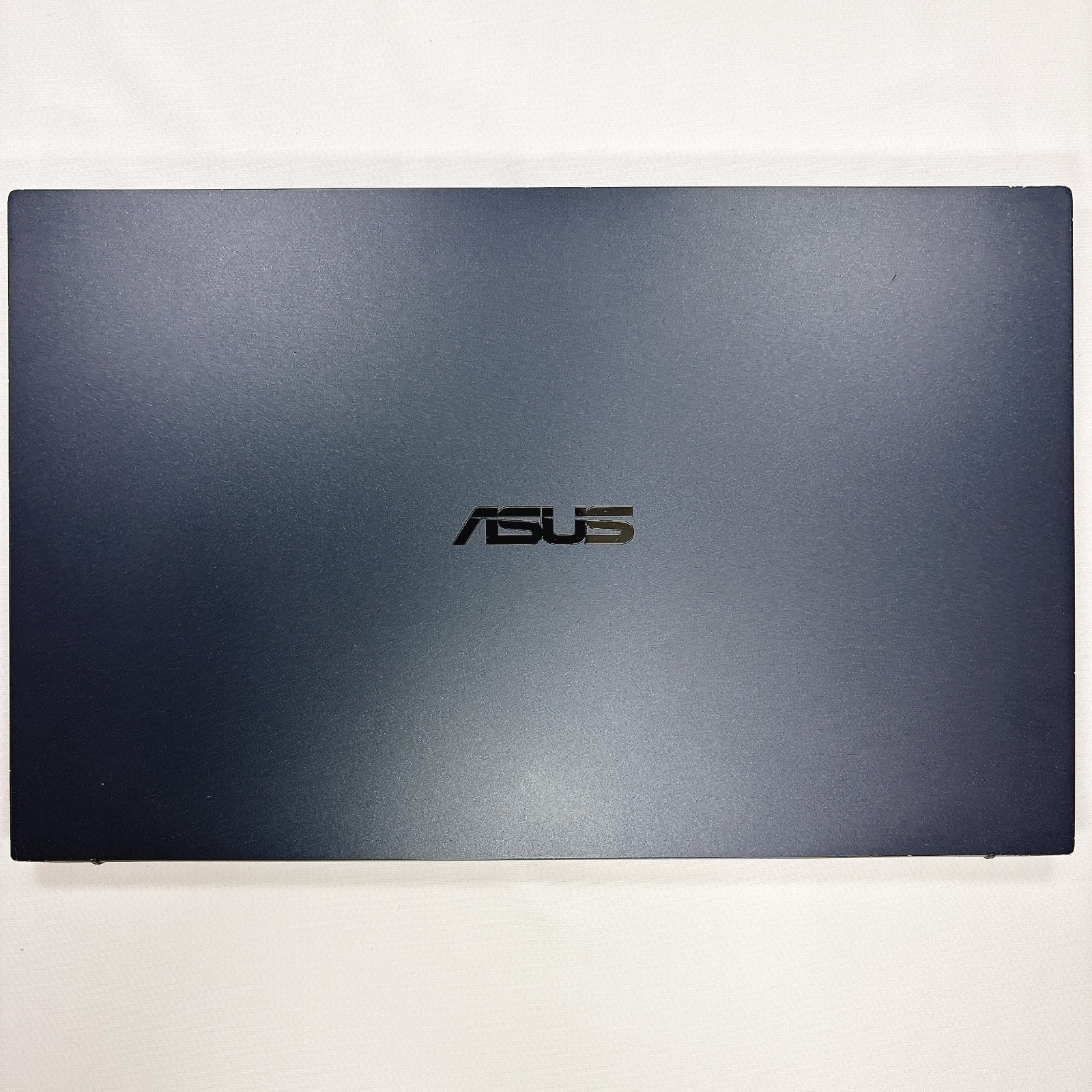 ASUS EXPERTBOOK B9 B9450FA Core i7-10510U 16GB RAM 512GB SSD with numpad #998
