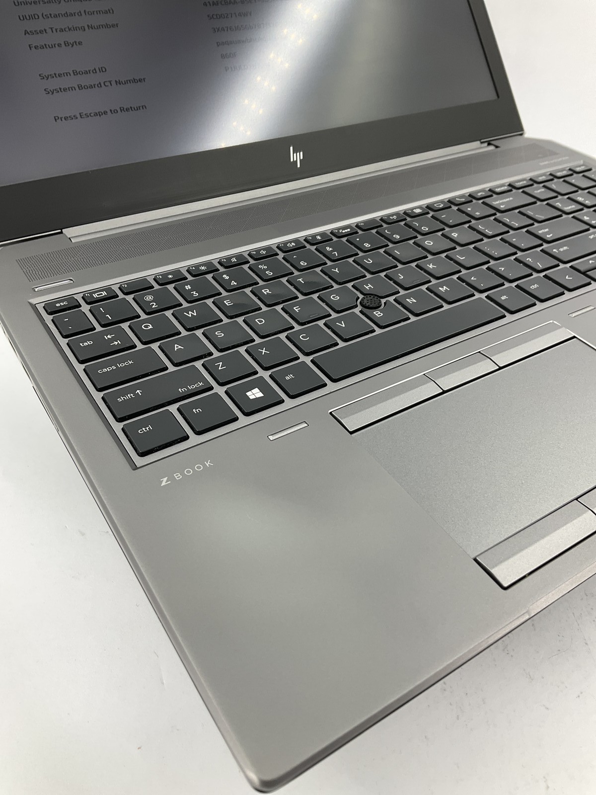 HP Zbook 15 G6 15.6″ Core i7-9850H 512GB 32GB B Win 11 Pro T1000