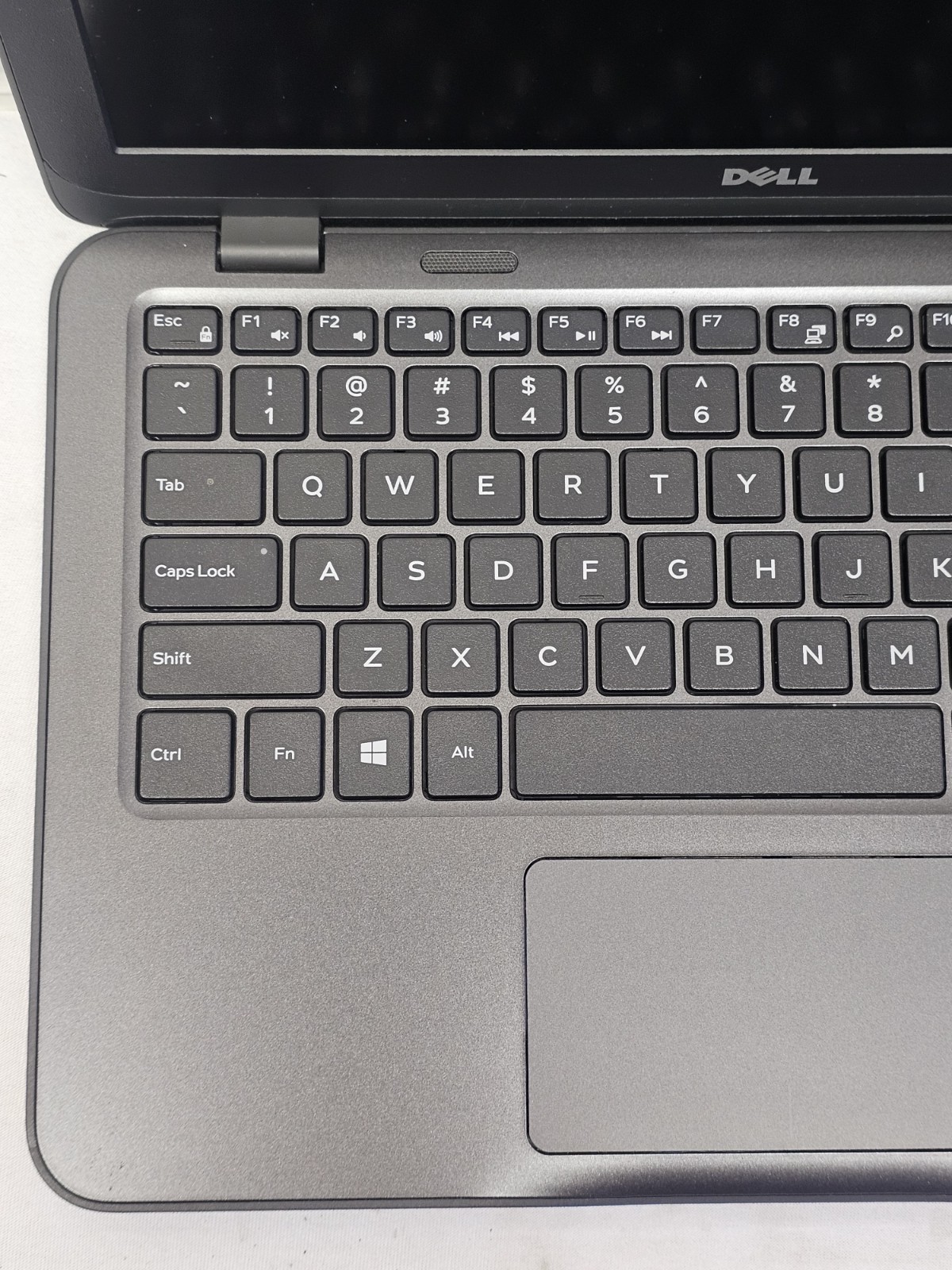 Dell Inspiron 3180 Laptop – AMD A6-9220e – 4GB RAM – 32GB SSD – Windows 10