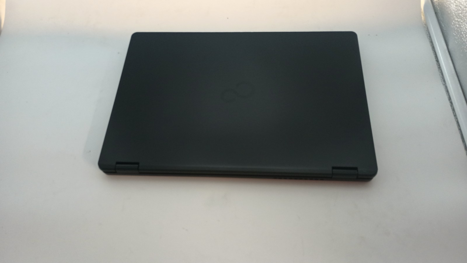 171 LifeBook U727w/Charger!i5-6200U.8GB.128GB M.2.12.5″FHD Touch.W11.Slim&Nice!