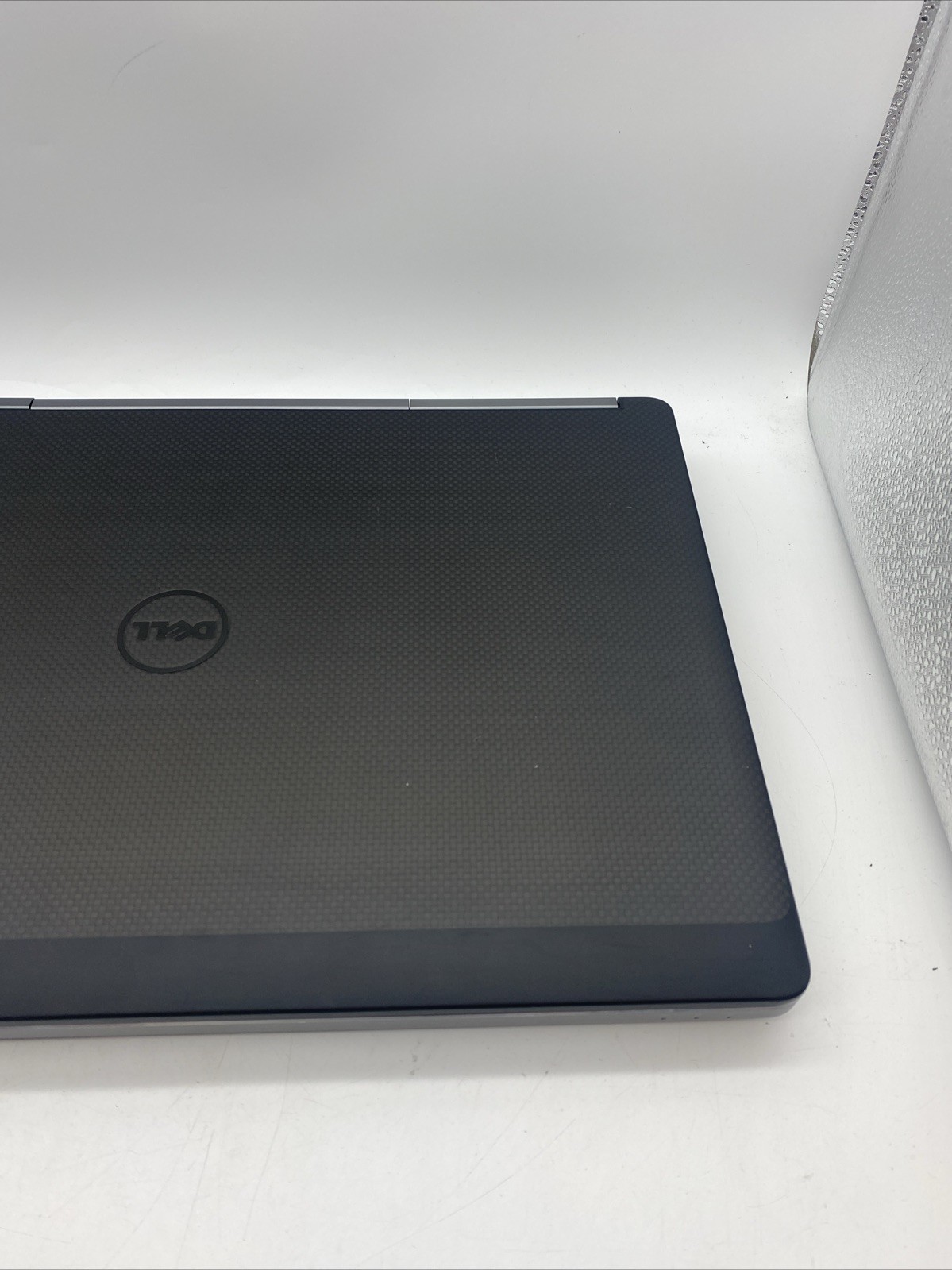 DELL Precision 7720 17.3 Laptop Xeon 3.10 GHZ E3-1535M 32GB RAM 1TB SSD (L33)