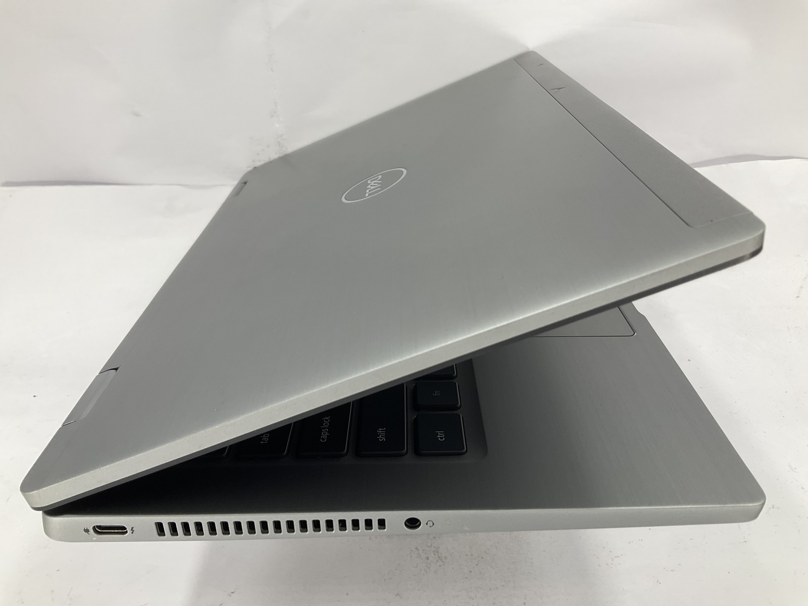 Dell Latitude 7330 13.3″ 2in1 Touch Core i7-1265U 512GB 16GB B Win 11 Pro