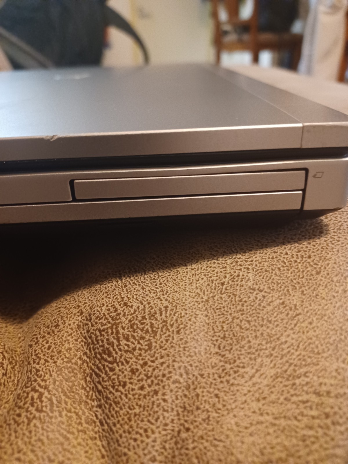 hp elitebook 8470p i5 vpro 8gb ram – No HDD