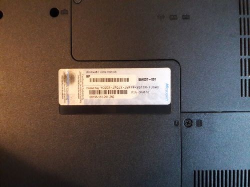 Compaq Presario CQ56 Intel Celeron 900 2.2GHz 2 GB RAM With Charger