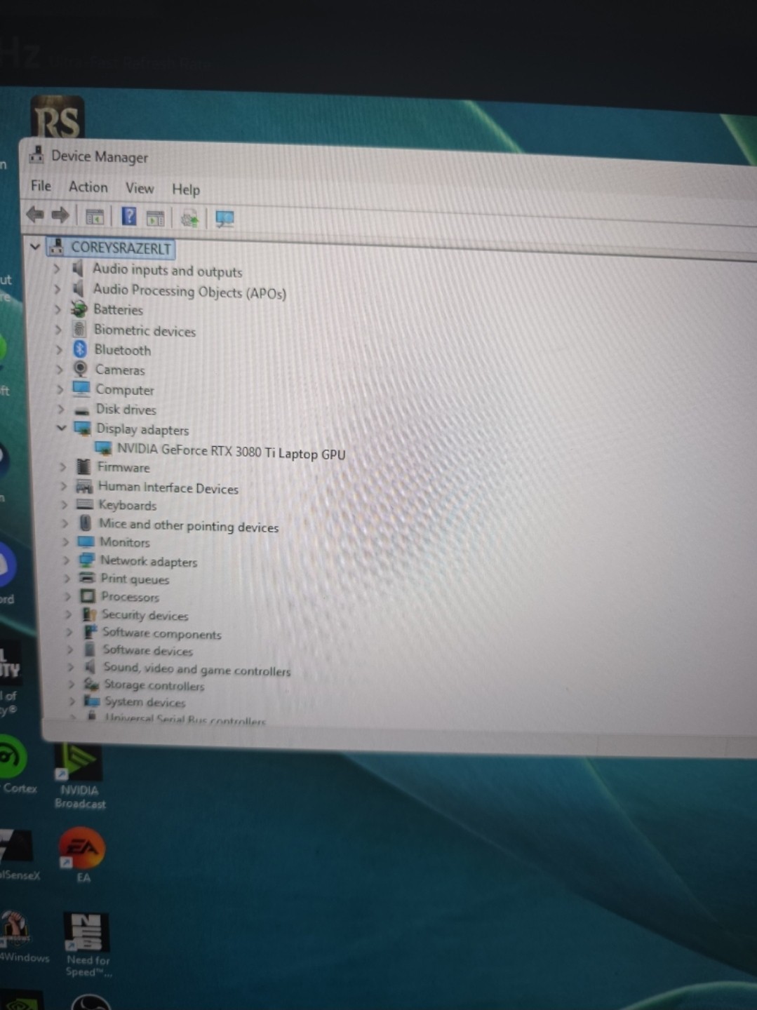 Razer Blade 17.3″ FHD (1TB SSD, Intel Core i7 12th Gen., 4.80 GHz, 32GB) Laptop