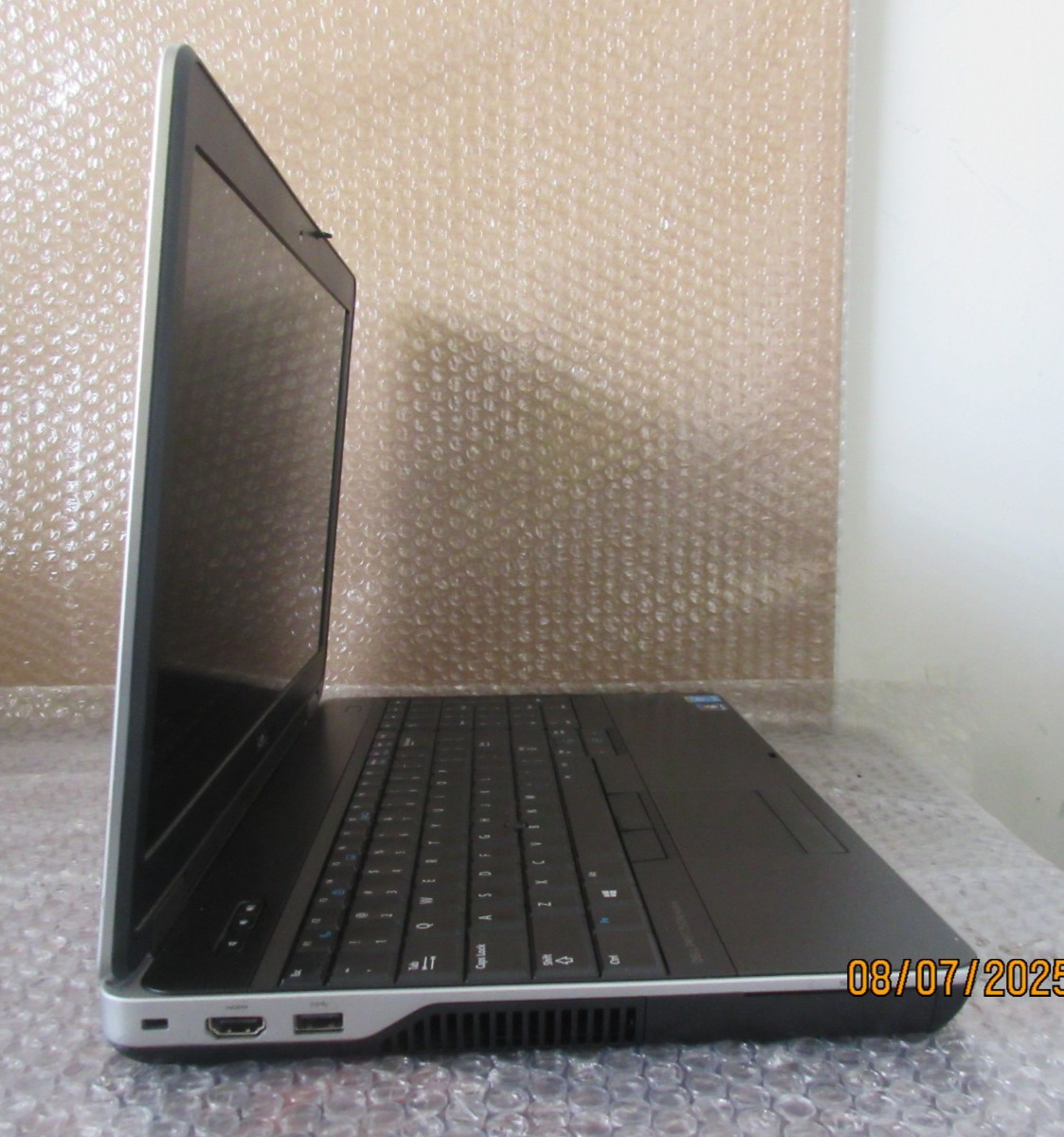 DELL PRECISION M2800 Laptop 15.6″ 8GB RAM Intel i5 4thGen. 500 HDD