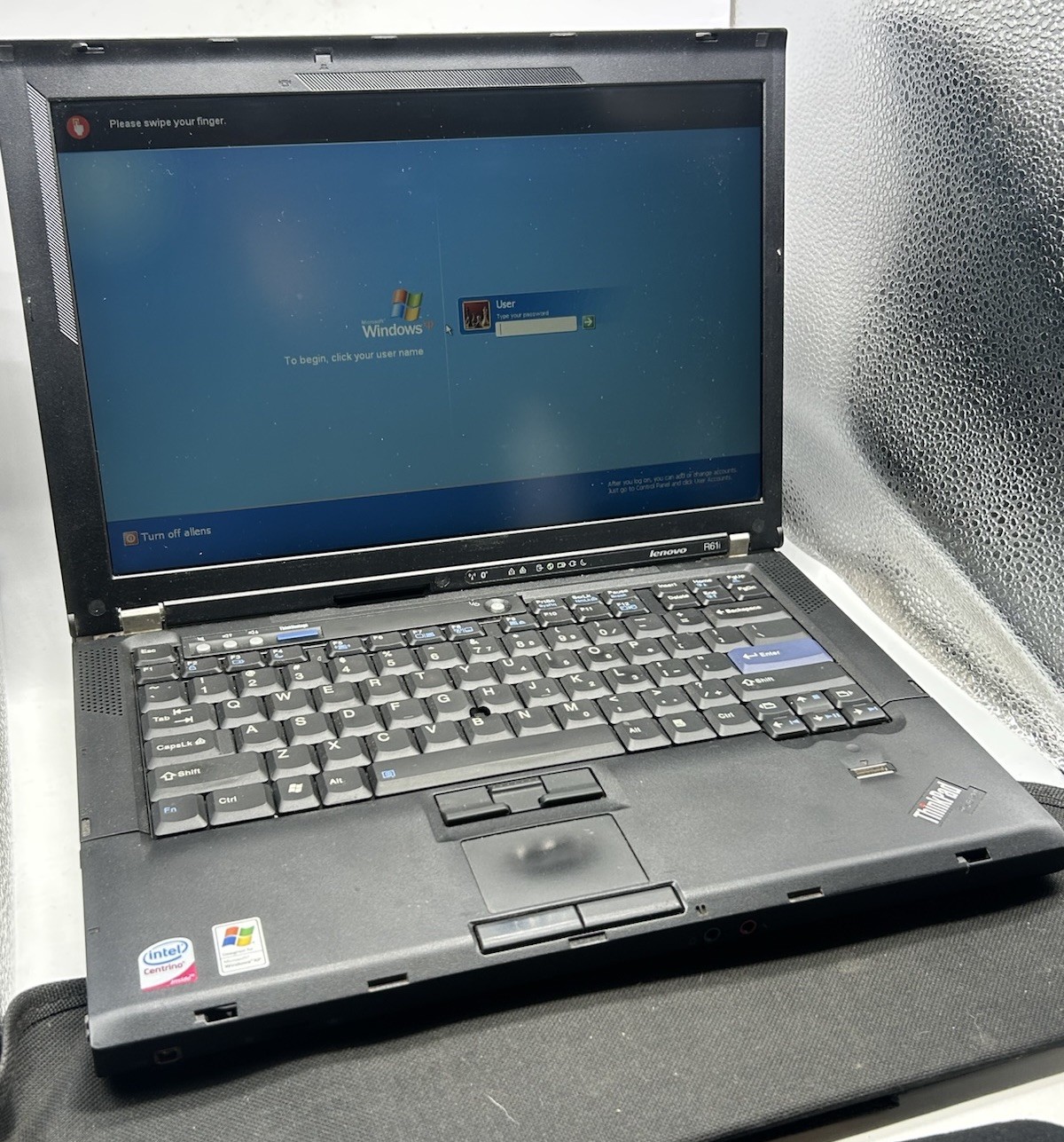 Lenovo ThinkPad R61i Tested Working Vintage “Needs To Be Factory Reset”