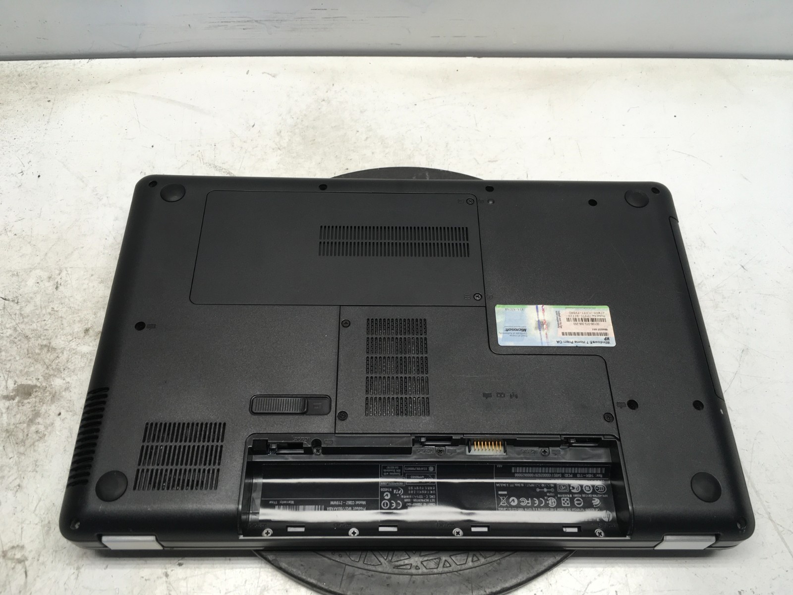 Compaq Presario CQ62-219WM Intel Celeron 900 2.2GHz 2 GB NO HDD