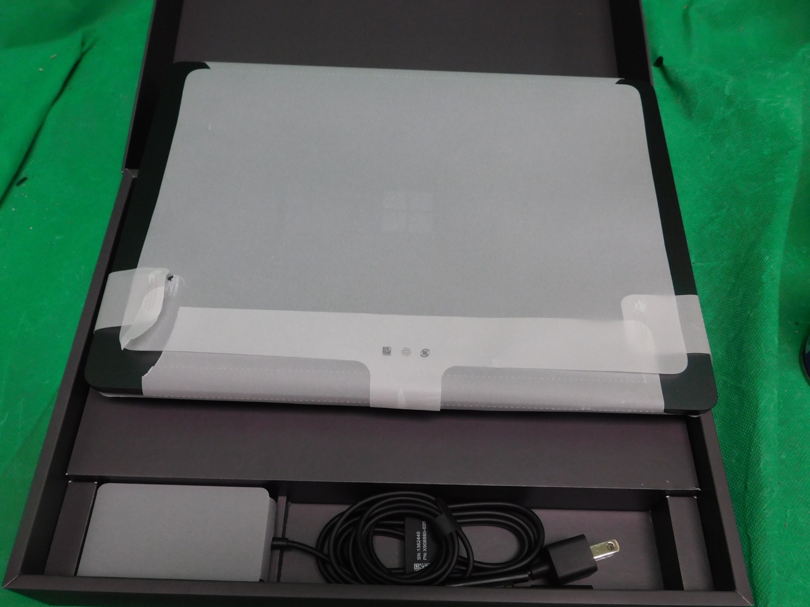 Microsoft – Surface Laptop – Copilot+ PC – 15″ Touchscreen – Free Ship – NIB